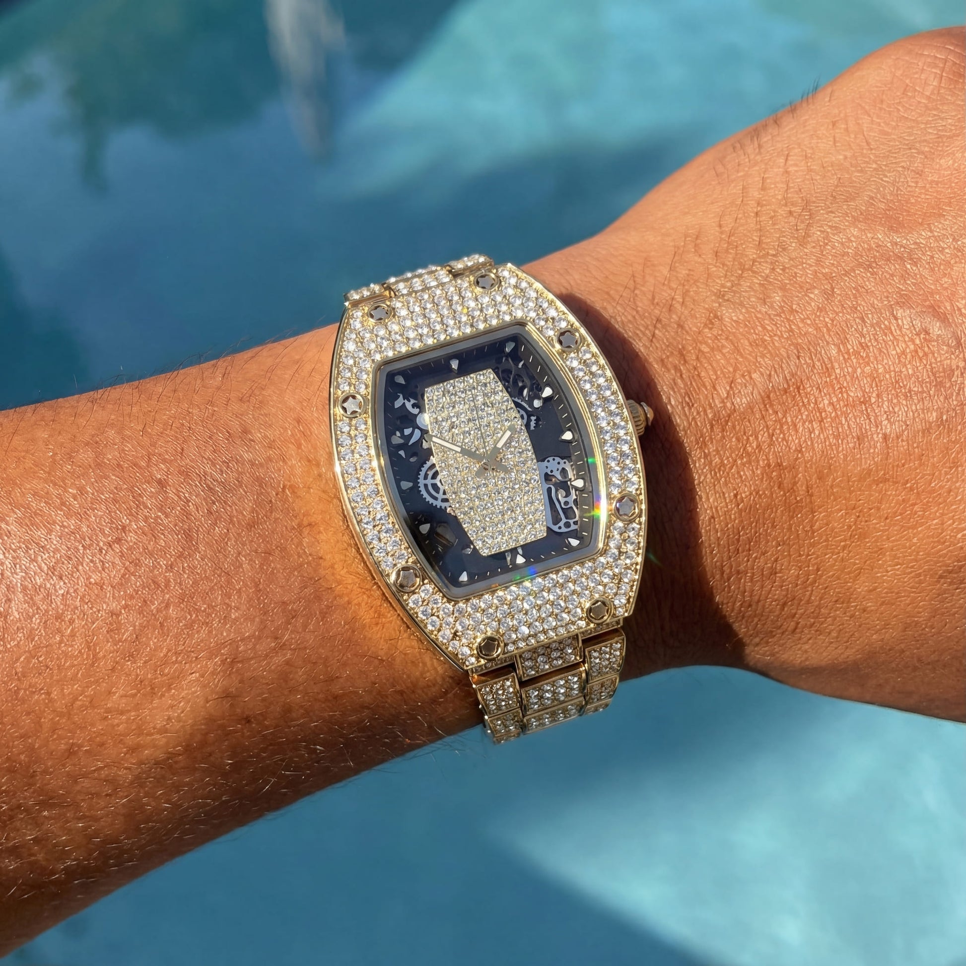ICED OUT "OVALISAR" UHR - ICERAIN JEWELRY