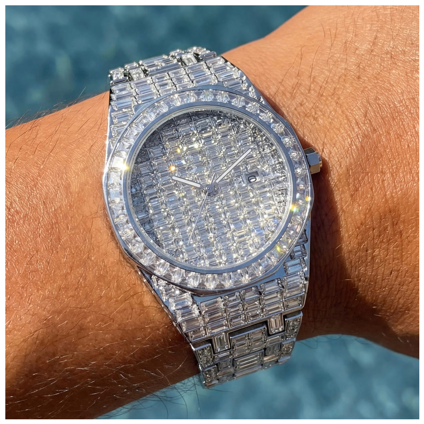 ICED OUT "VELESIMO" UHR - ICERAIN JEWELRY