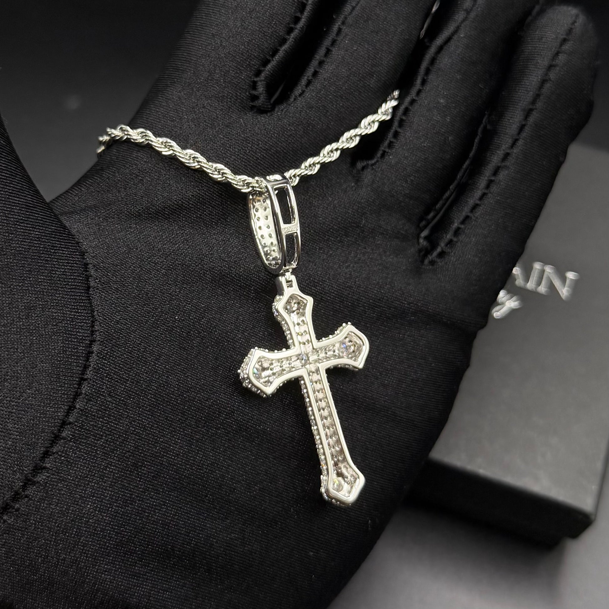 SALE | ICED OUT MOISSANITE "KING CROSS" WEISSGOLD 925S SILVER KETTE - ICERAIN JEWELRY