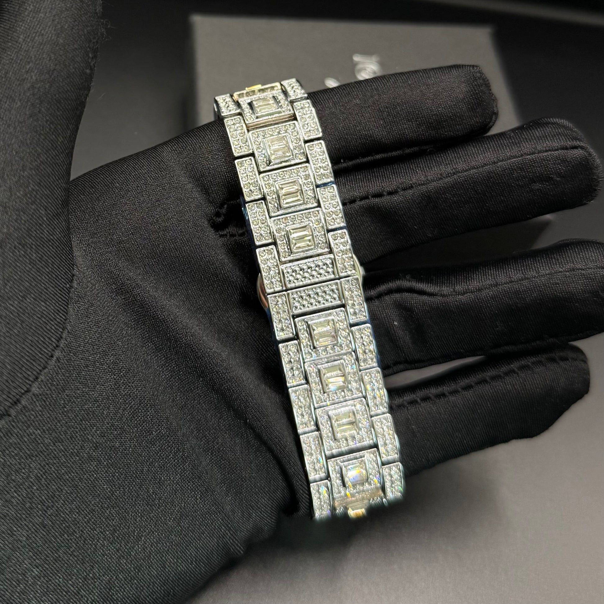 ICED OUT "ARABIC" UHR - ICERAIN JEWELRY
