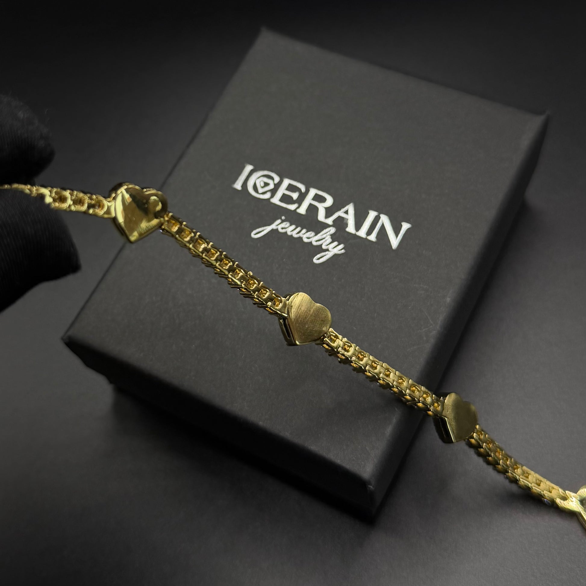 SALE | ICED OUT "GOLD/BLACK HEART CLOVER TENNIS" ARMBAND - ICERAIN JEWELRY
