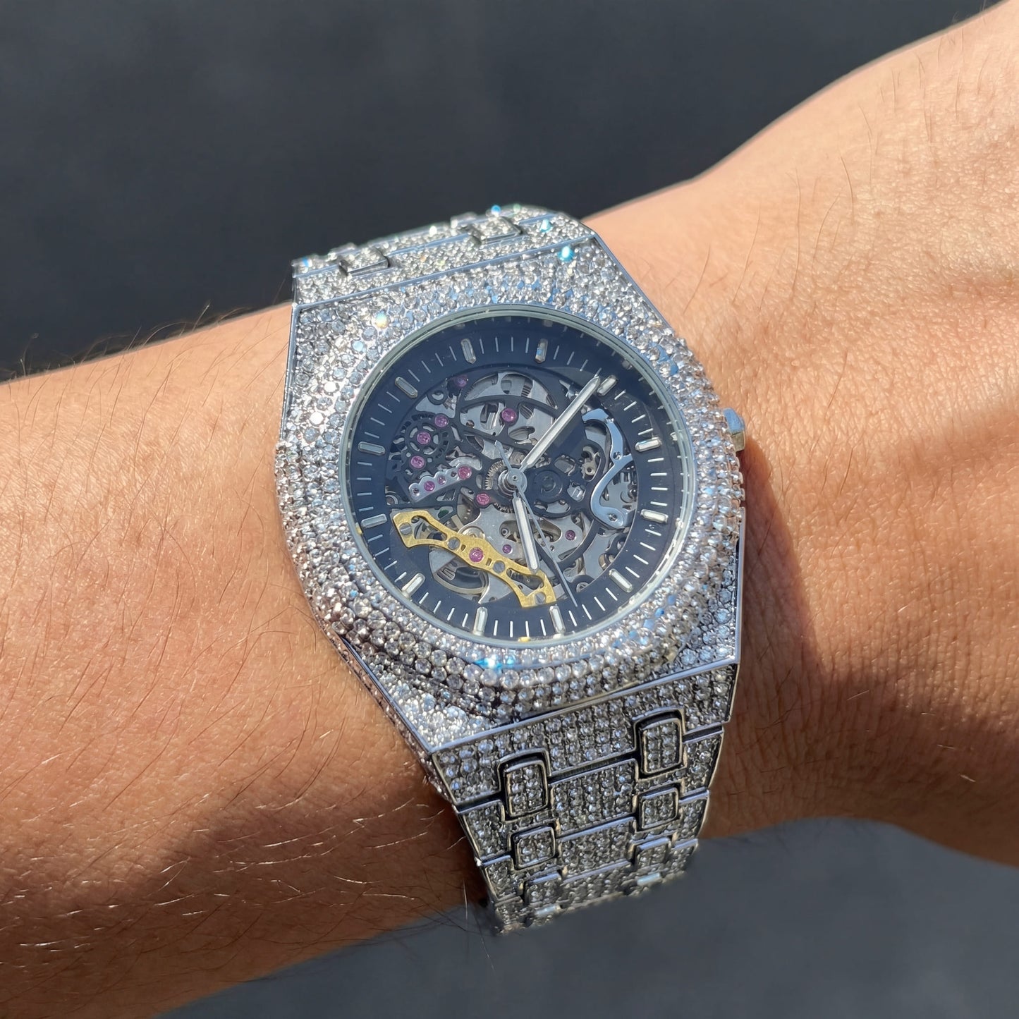 ICED OUT AUTOMATIK "SCHELETRO" UHR - ICERAIN JEWELRY