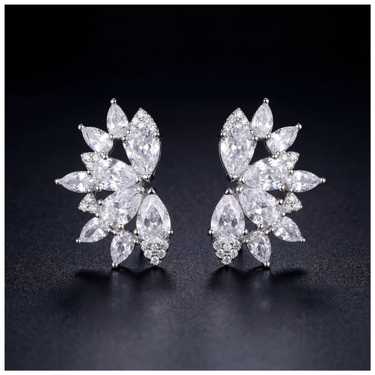 ICED OUT "CRYSTAL" OHRRINGE - ICERAIN JEWELRY