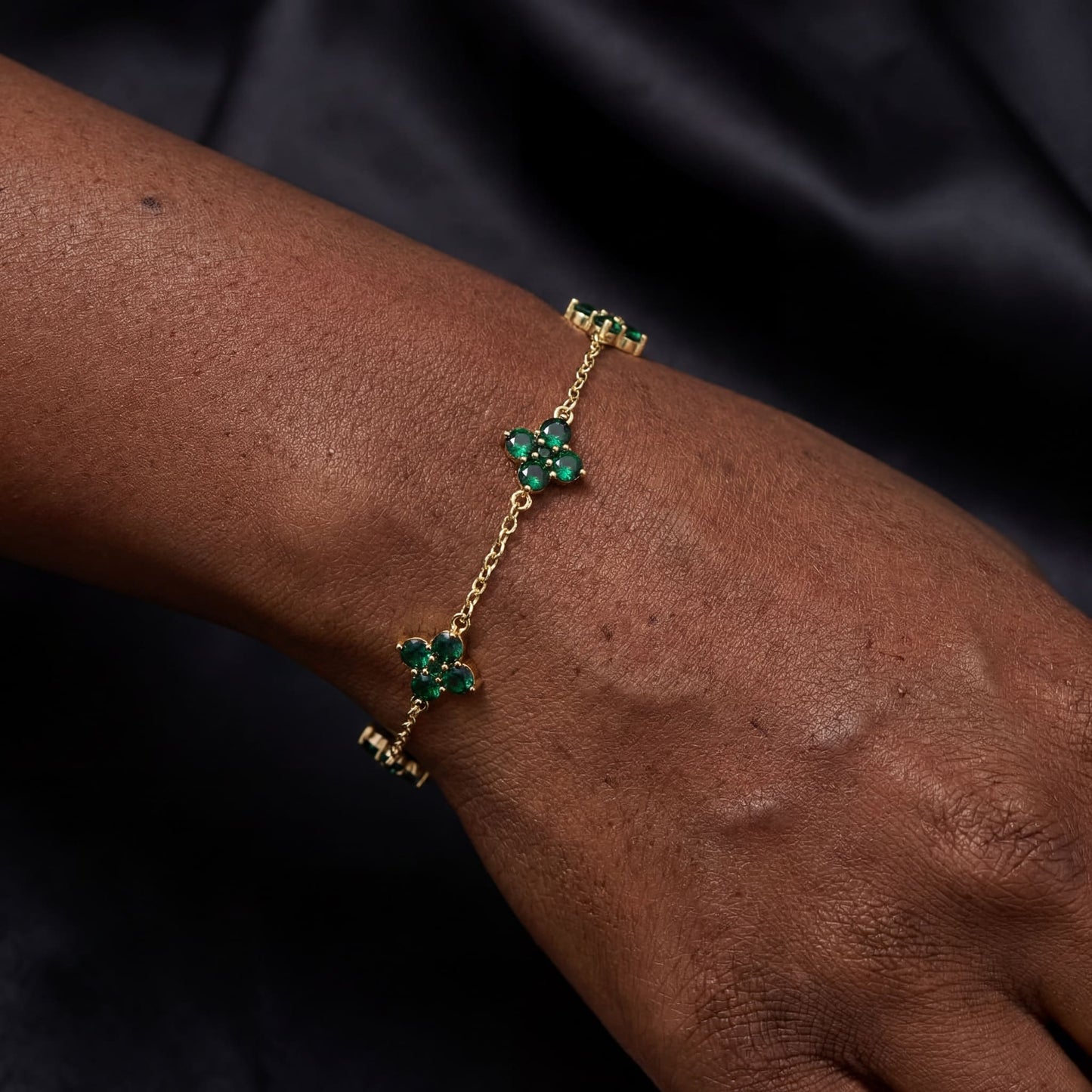ICED OUT "GREEN CLOVER" ARMBAND - ICERAIN JEWELRY