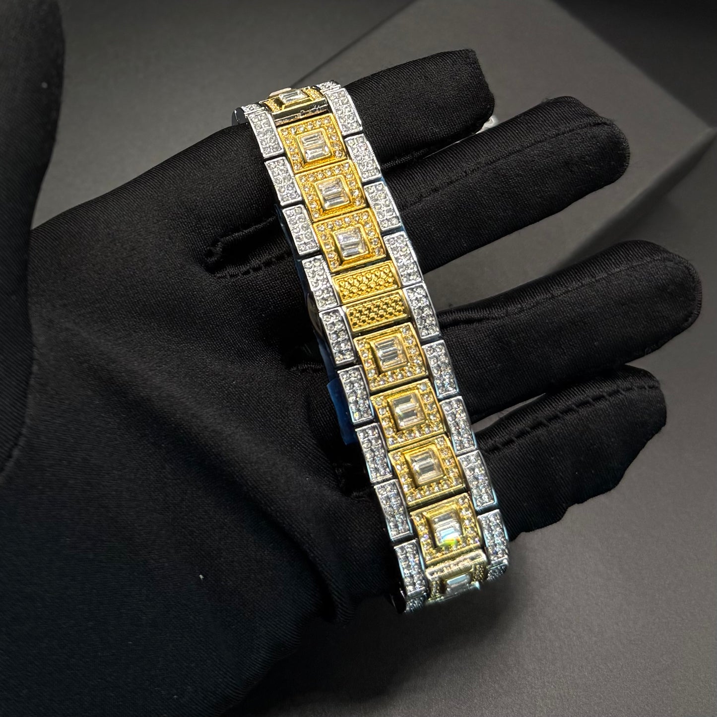 ICED OUT "PARAMONE" UHR - ICERAIN JEWELRY