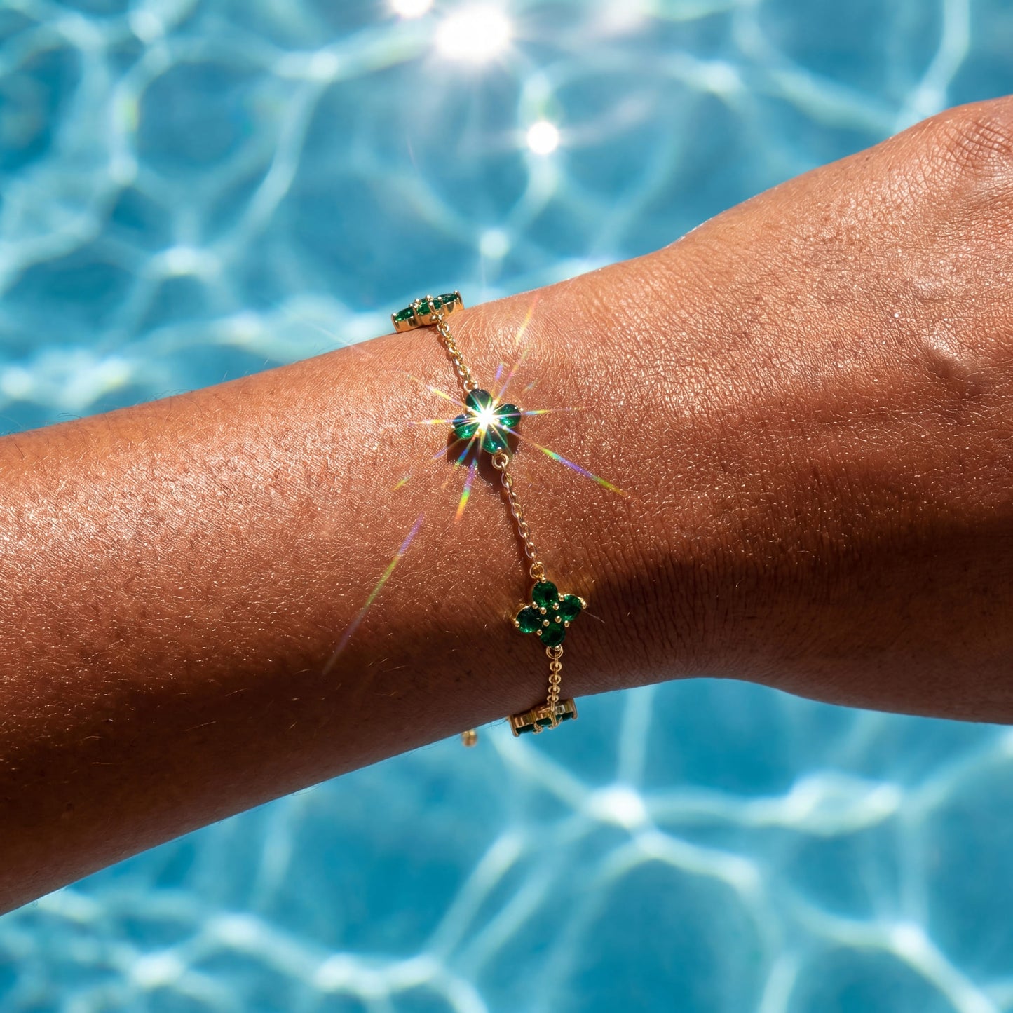 ICED OUT "GREEN CLOVER" ARMBAND - ICERAIN JEWELRY