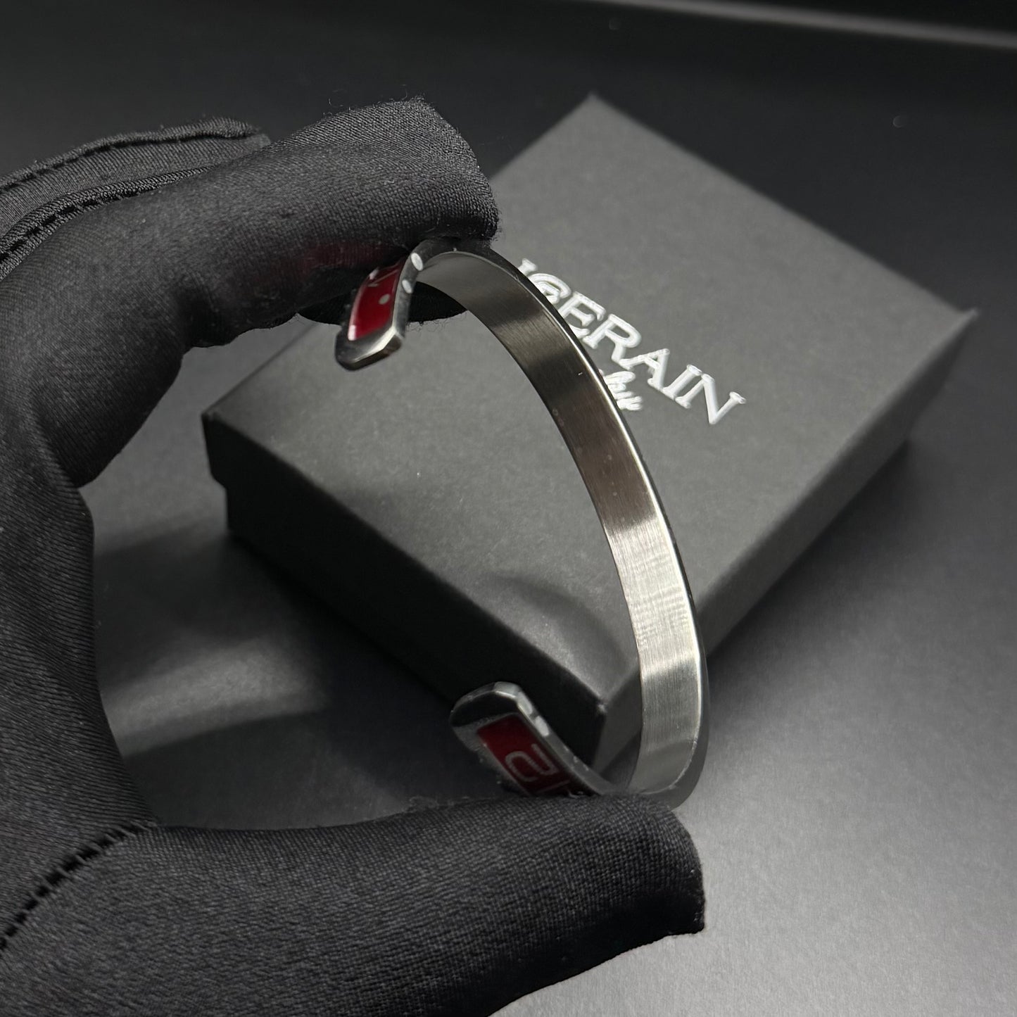 EDELSTAHL "ROLETTA" ARMREIF - ICERAIN JEWELRY