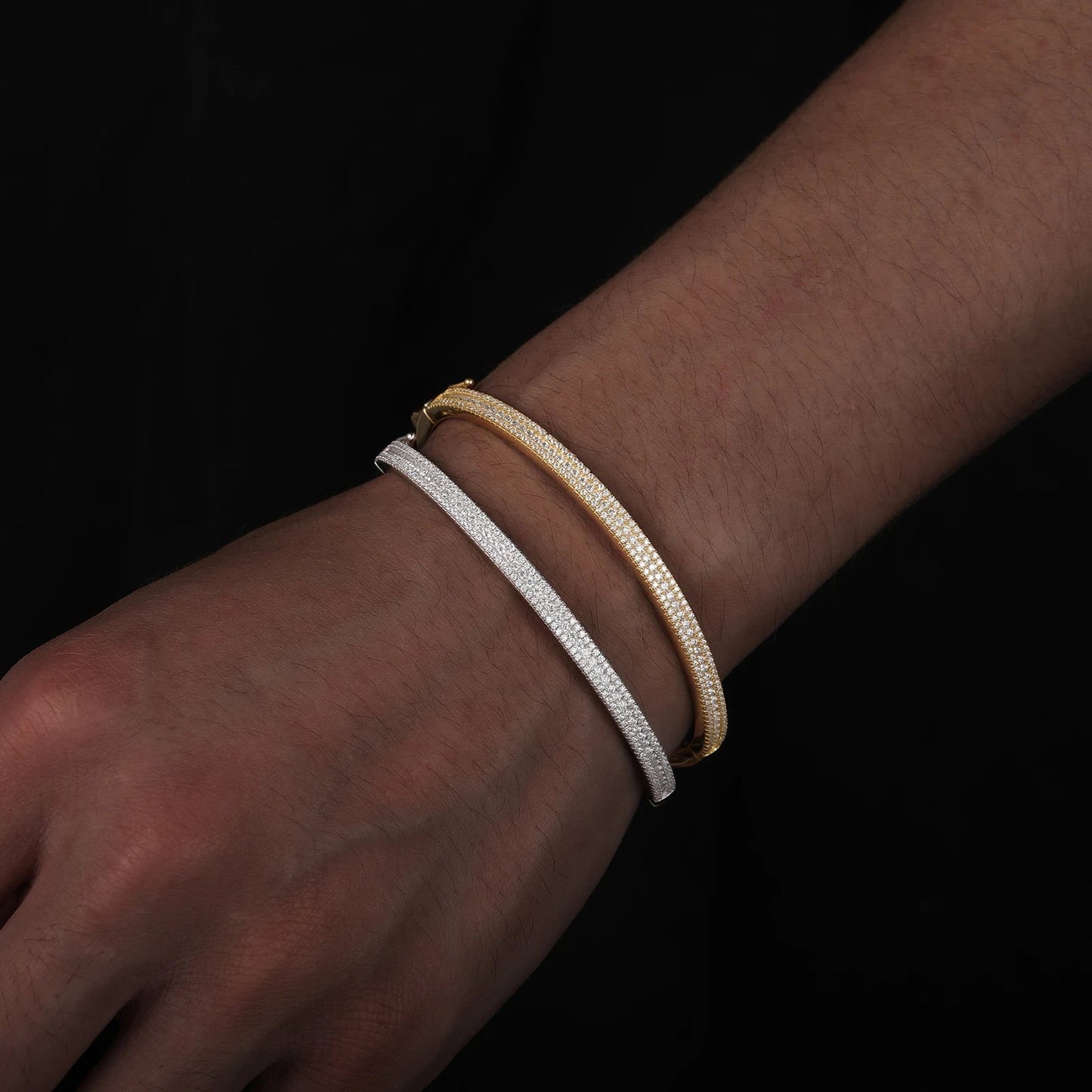 ICED OUT 4MM MOISSANITE "MANCHET" WEISSGOLD 925S SILVER ARMREIF