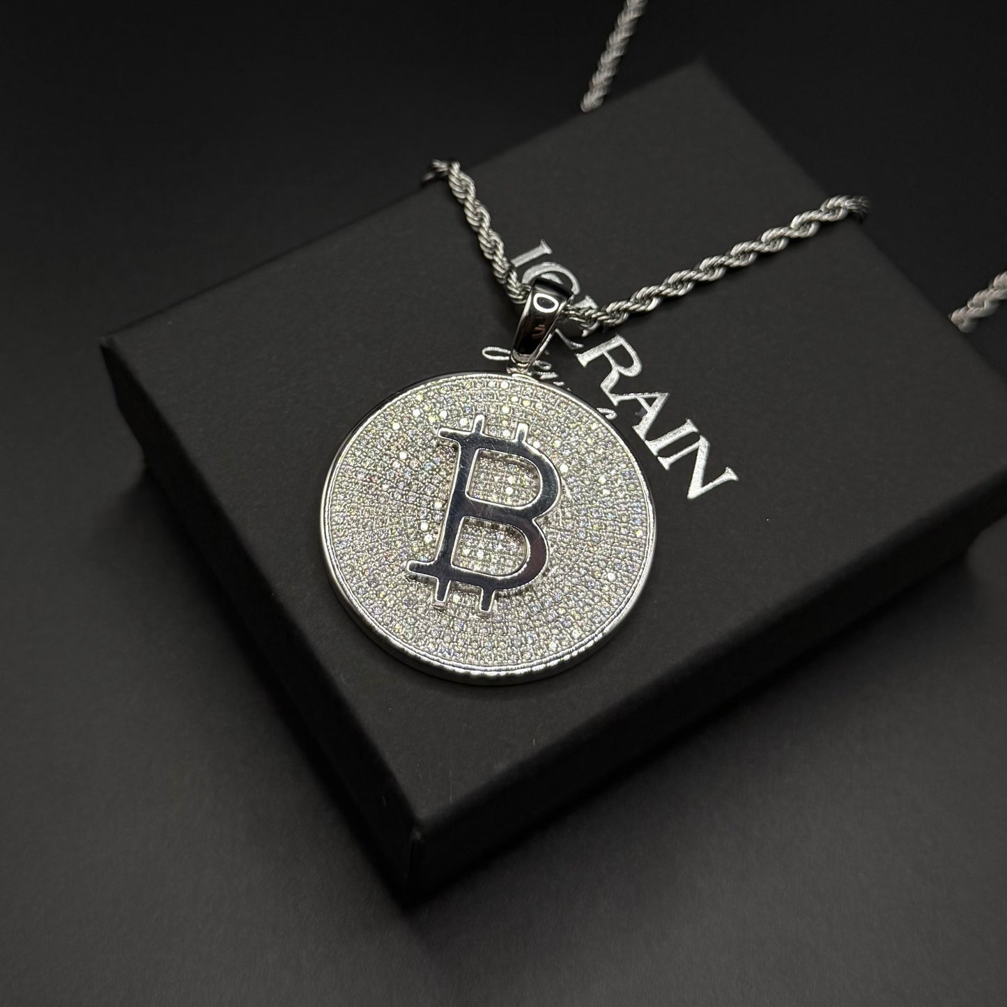 ICED OUT MOISSANITE "BITCOIN" WEISSGOLD 925S SILVER KETTE - ICERAIN JEWELRY