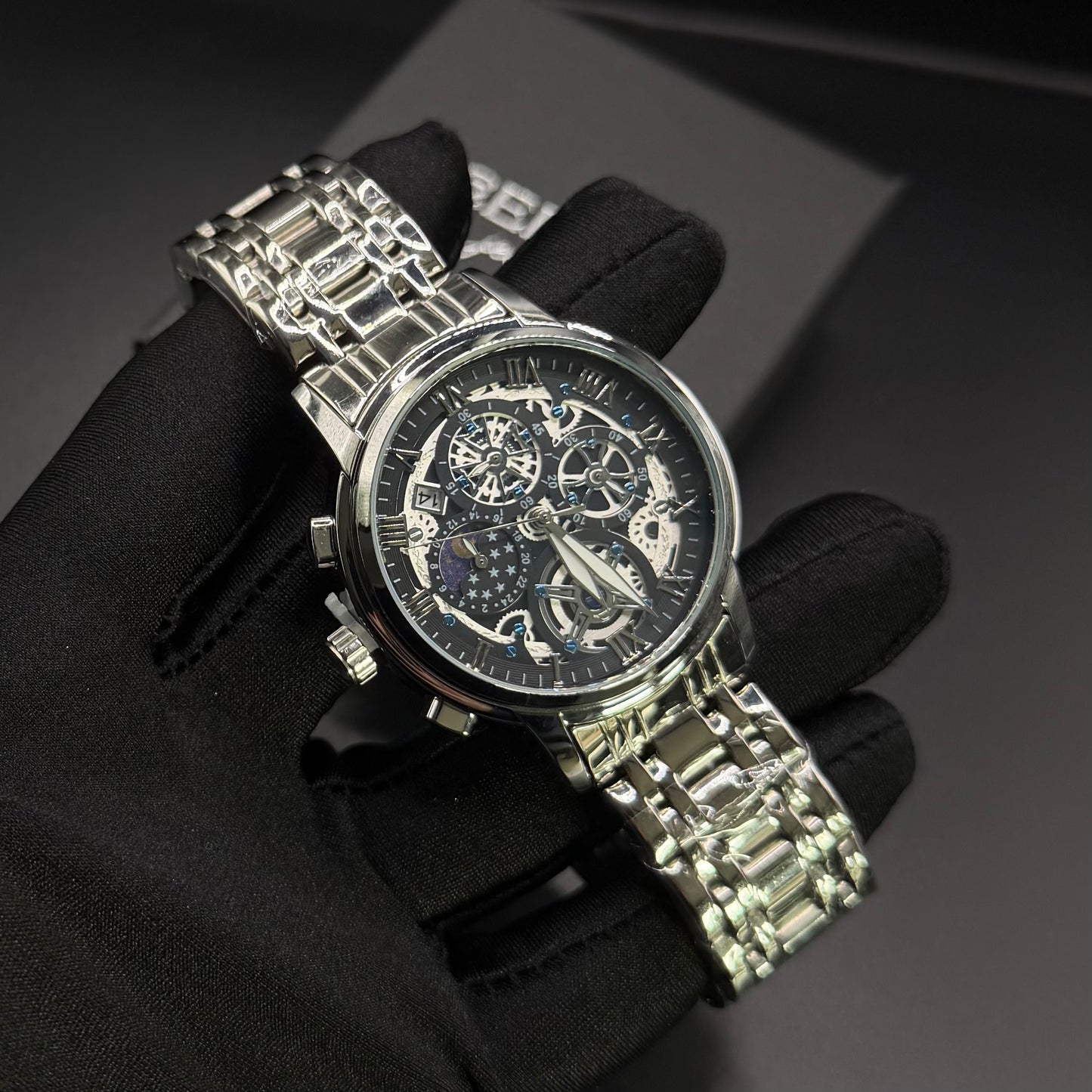 EDELSTAHL "FUTURISMA" UHR