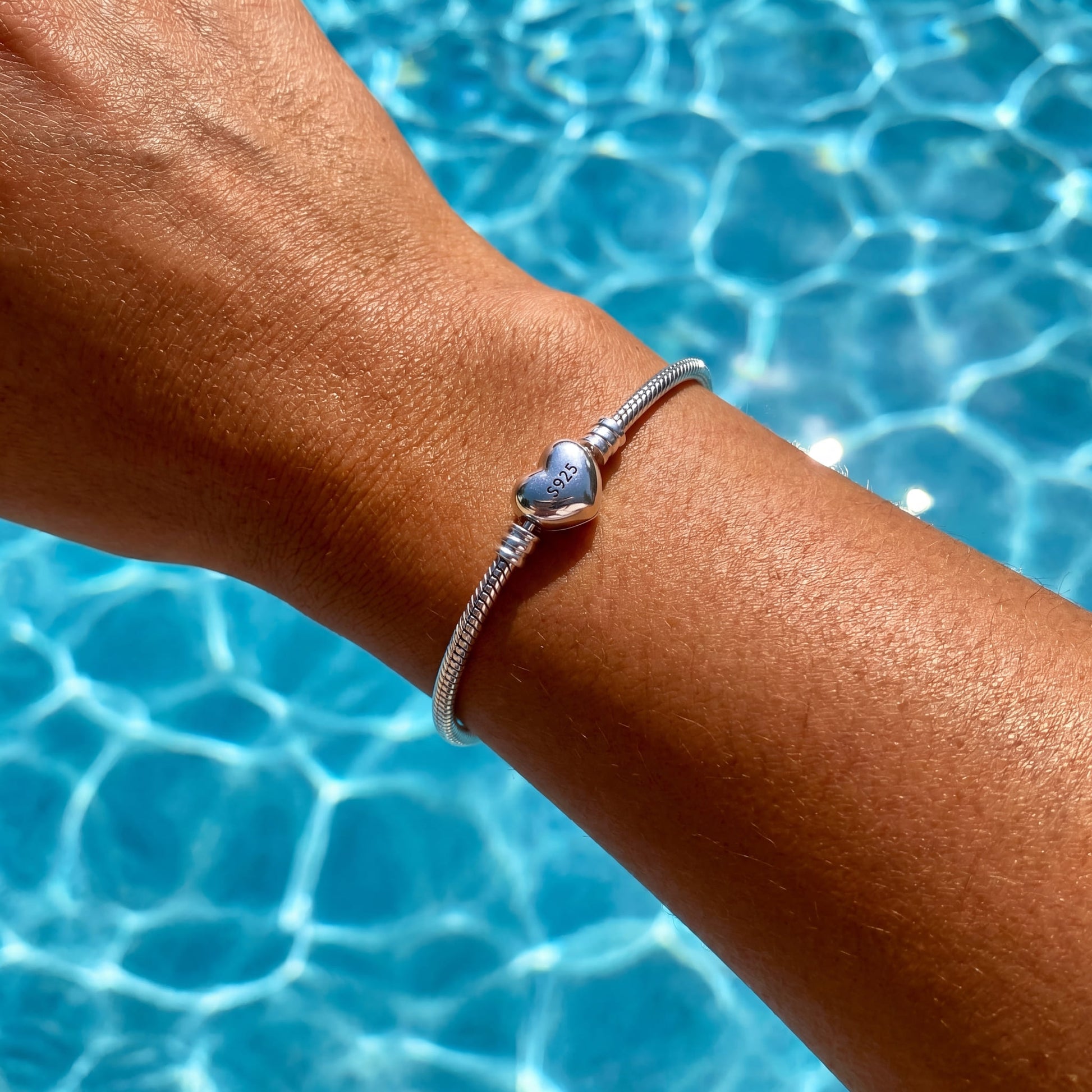 925S SILVER "HEART" CHARM ARMBAND - ICERAIN JEWELRY