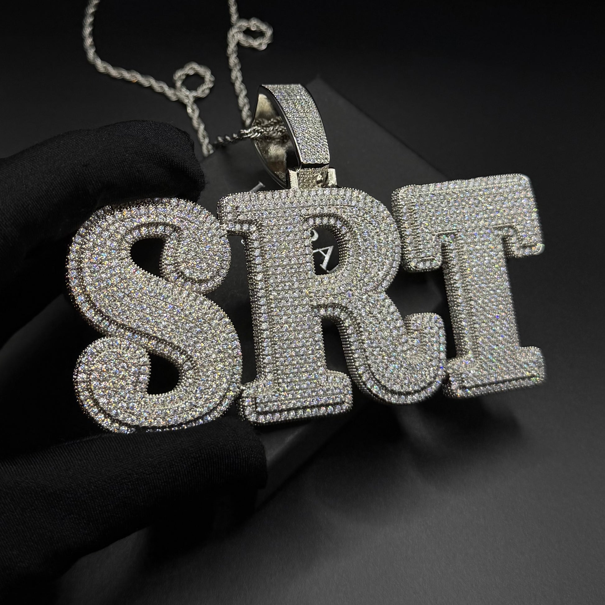 PERSONALISIERTE ICED OUT "FLEDYR" KETTE - ICERAIN JEWELRY