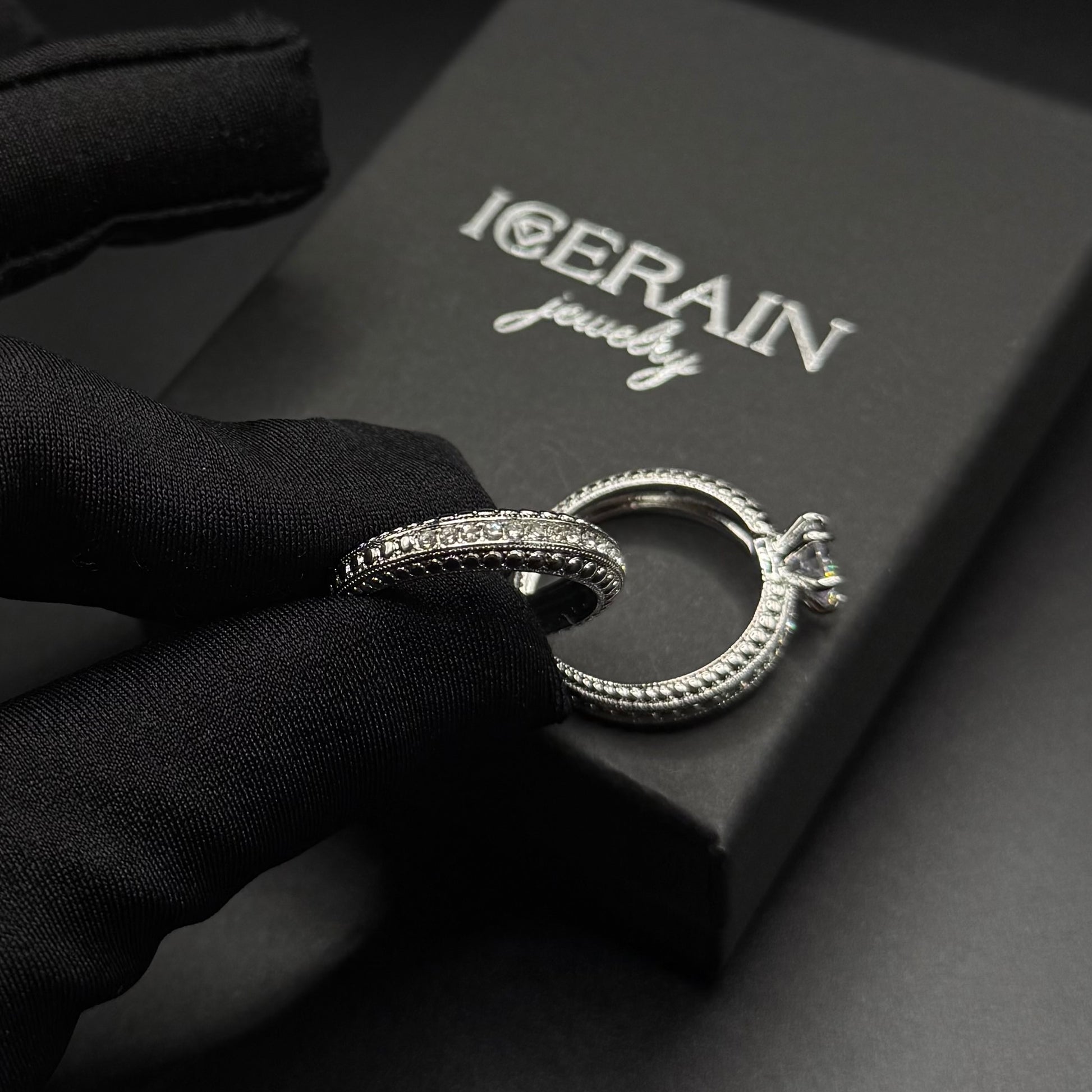 ICED OUT "AMANDO" RINGE - ICERAIN JEWELRY