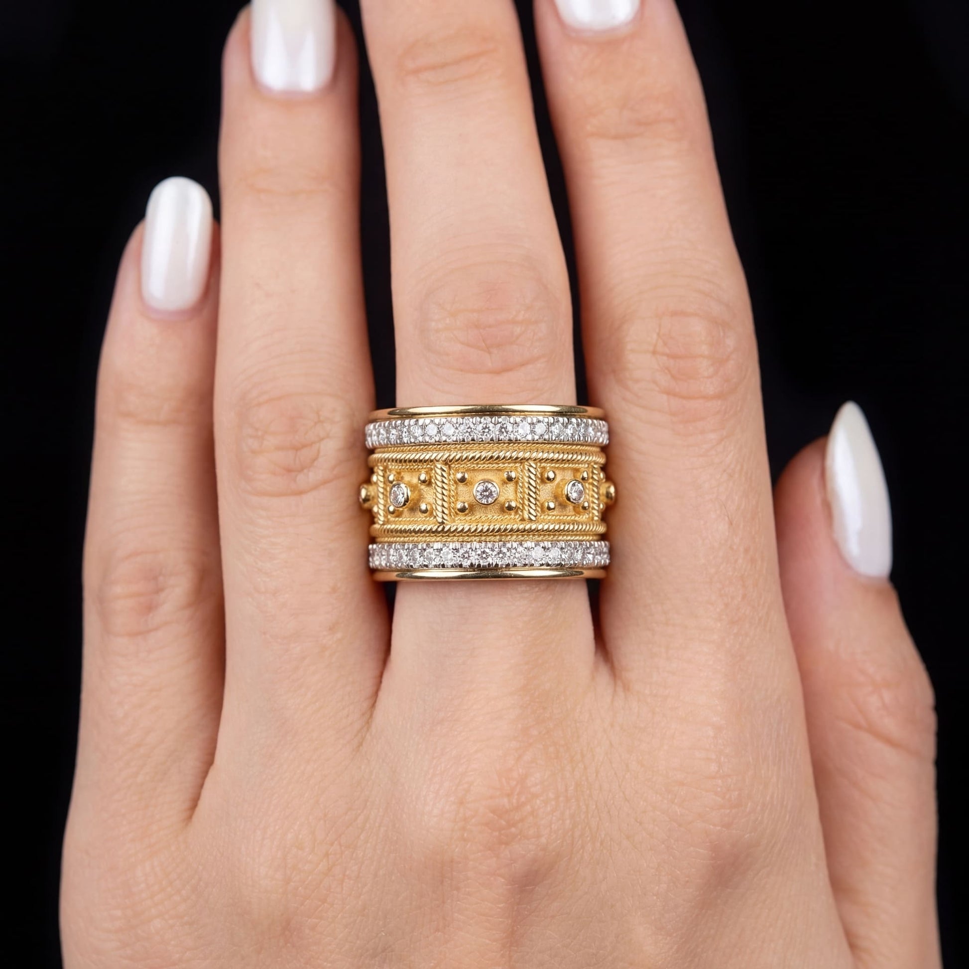 ICED OUT "GOLDEN CIRCLE" RING - ICERAIN JEWELRY