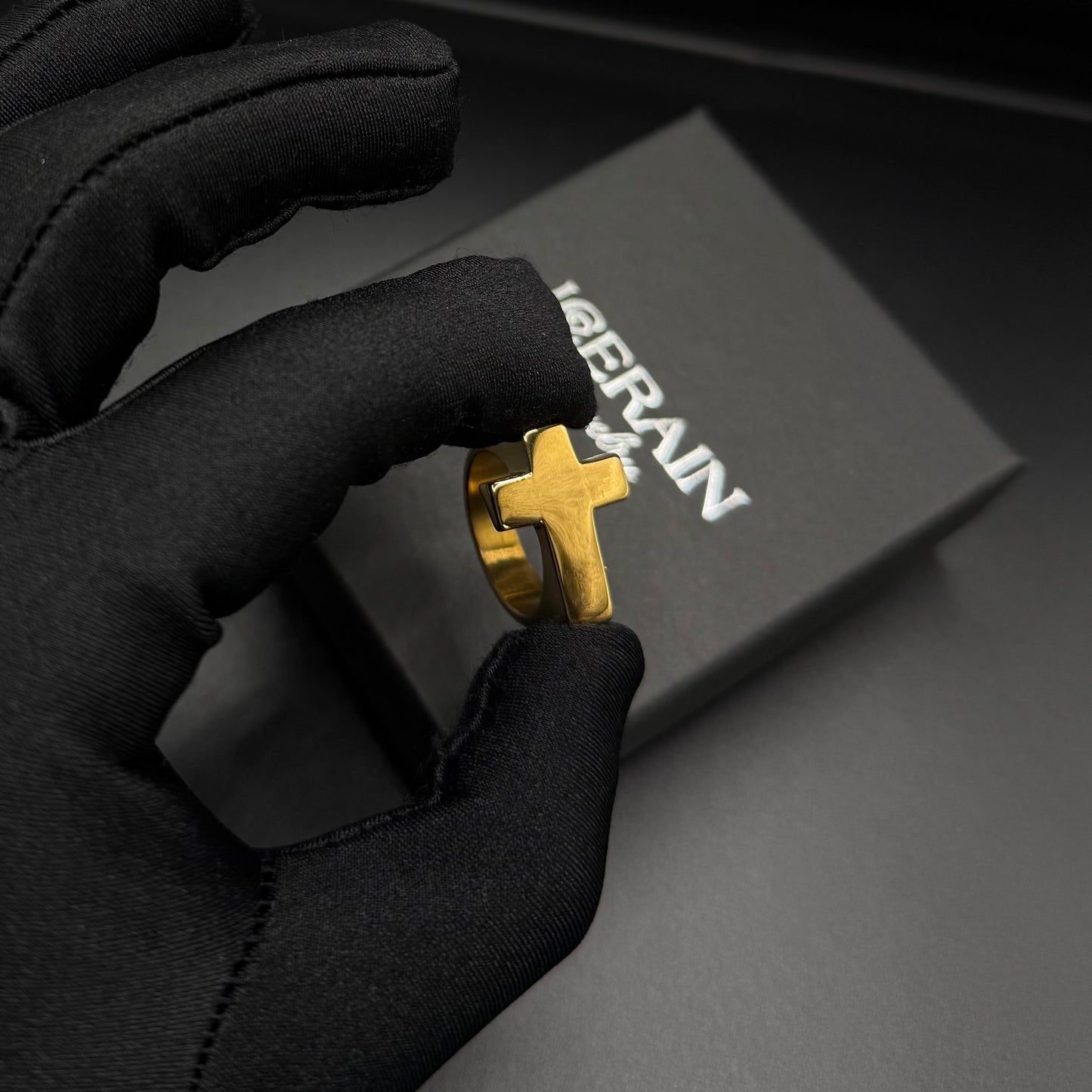 EDELSTAHL "CROSS V2" RING - ICERAIN JEWELRY