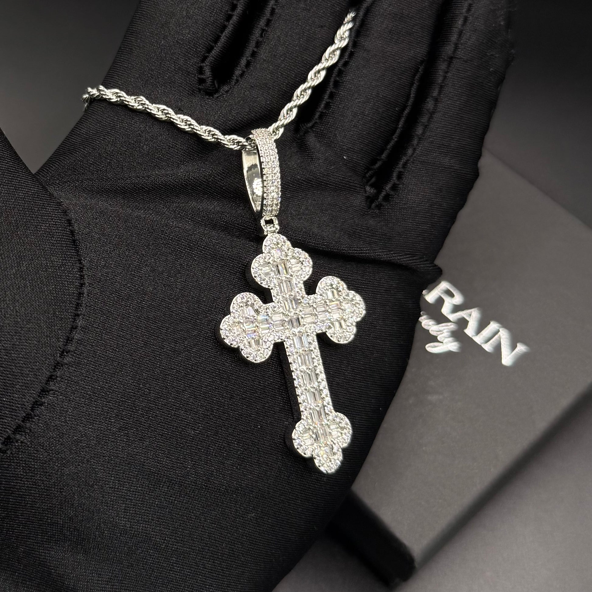 ICED OUT "CROSS V2" KETTE - ICERAIN JEWELRY
