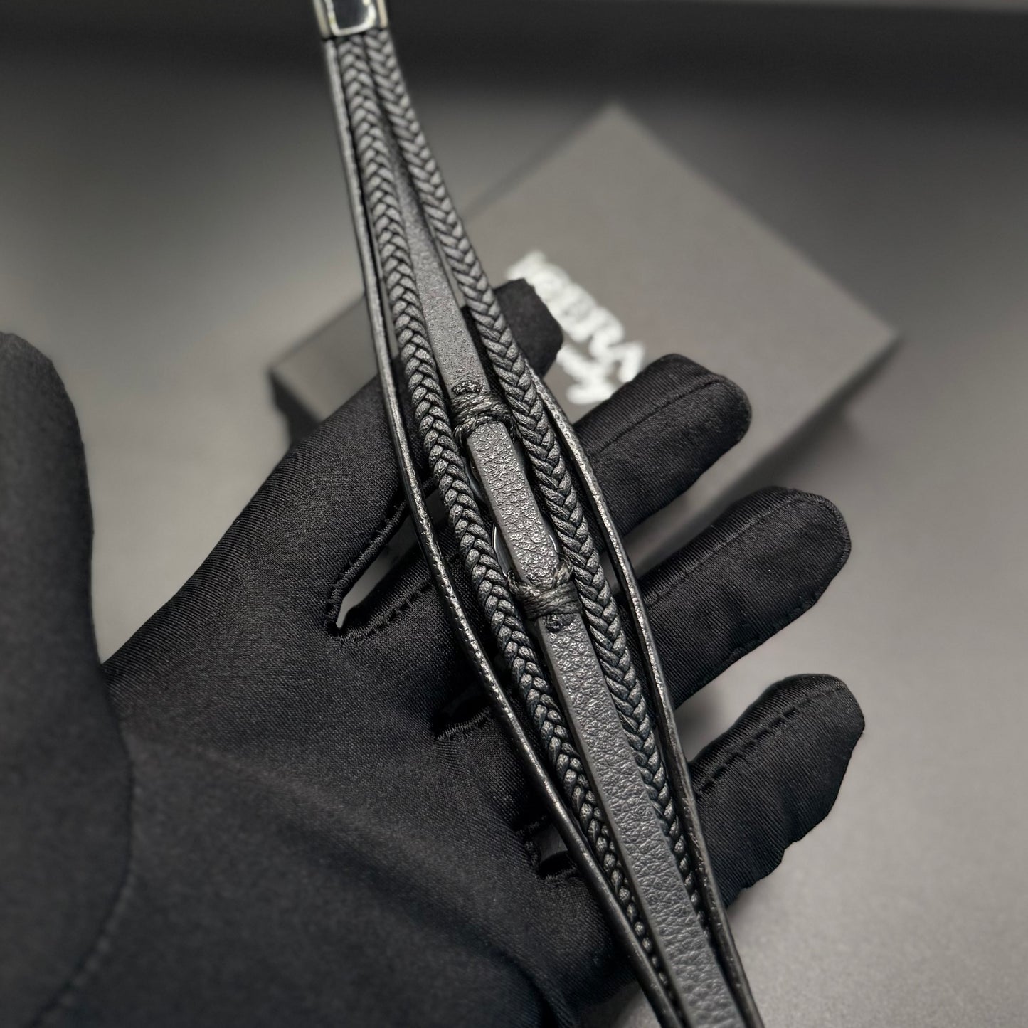 SALE | LEDER 19CM "BLACK INFINITY" ARMBAND - ICERAIN JEWELRY
