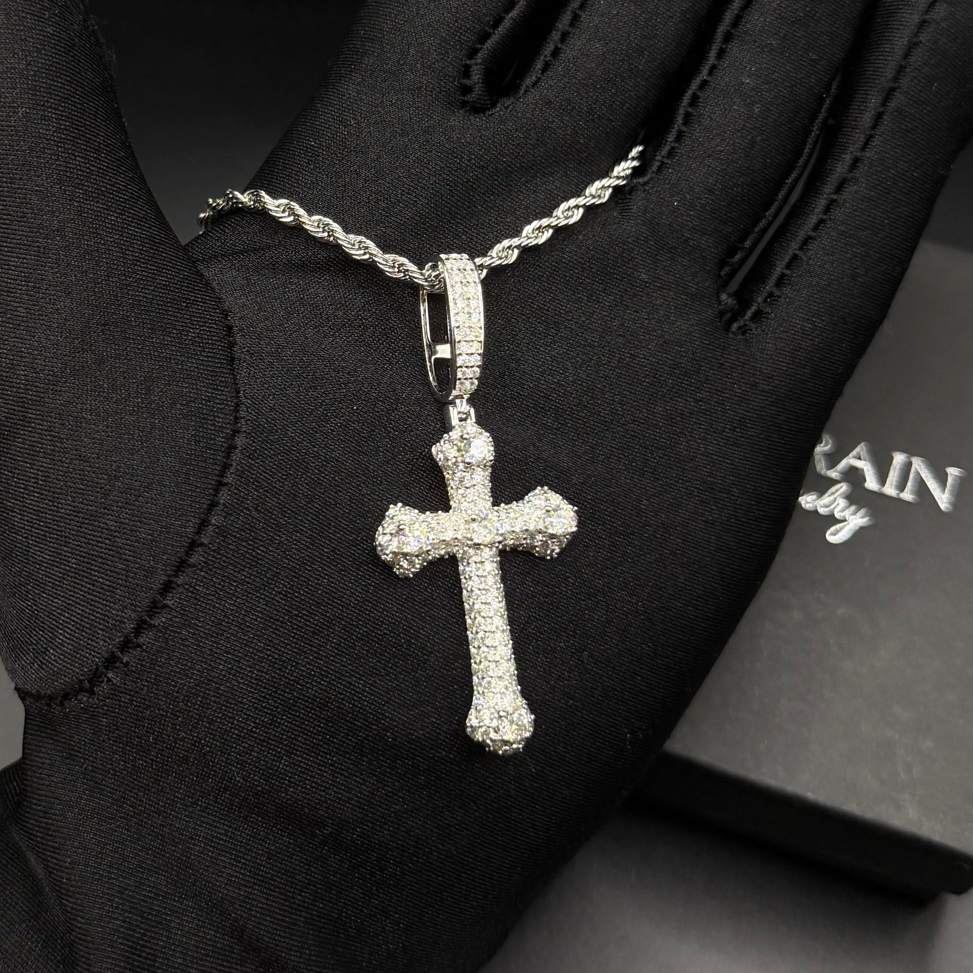 SALE | ICED OUT MOISSANITE "KING CROSS" WEISSGOLD 925S SILVER KETTE - ICERAIN JEWELRY