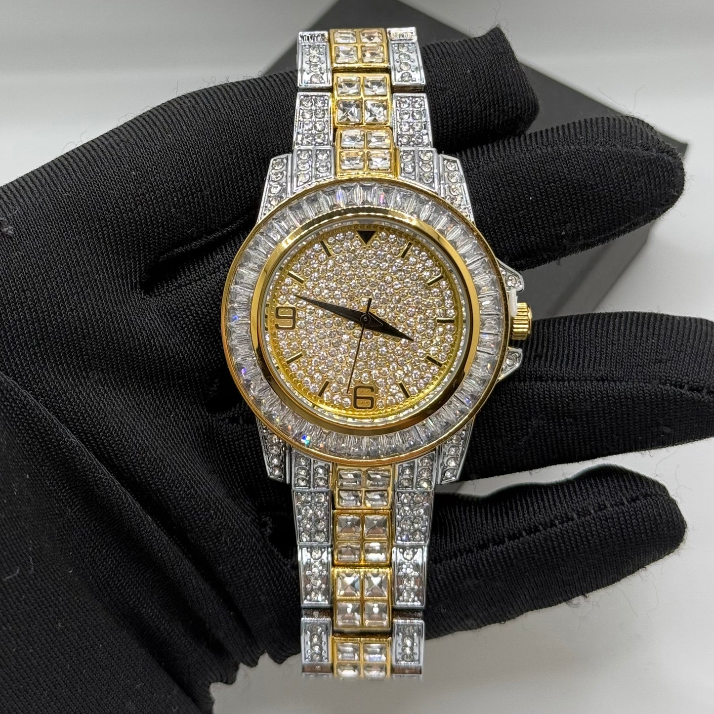 Luxus Designer Iced Out "Bogi" Uhr + Box + Armbandkürzer - ICERAIN JEWELRY