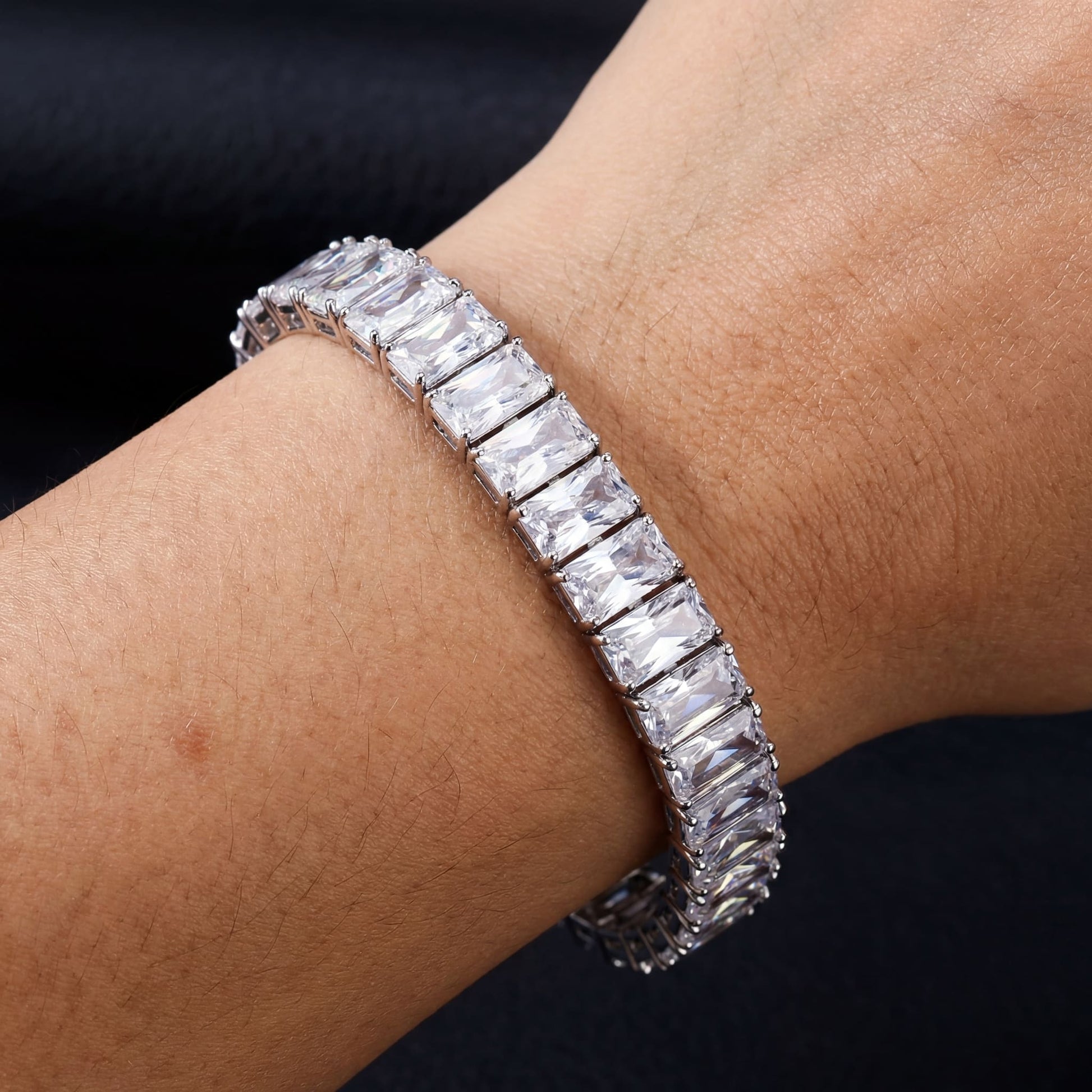 ICED OUT 10MM "SHINO" ARMBAND - ICERAIN JEWELRY