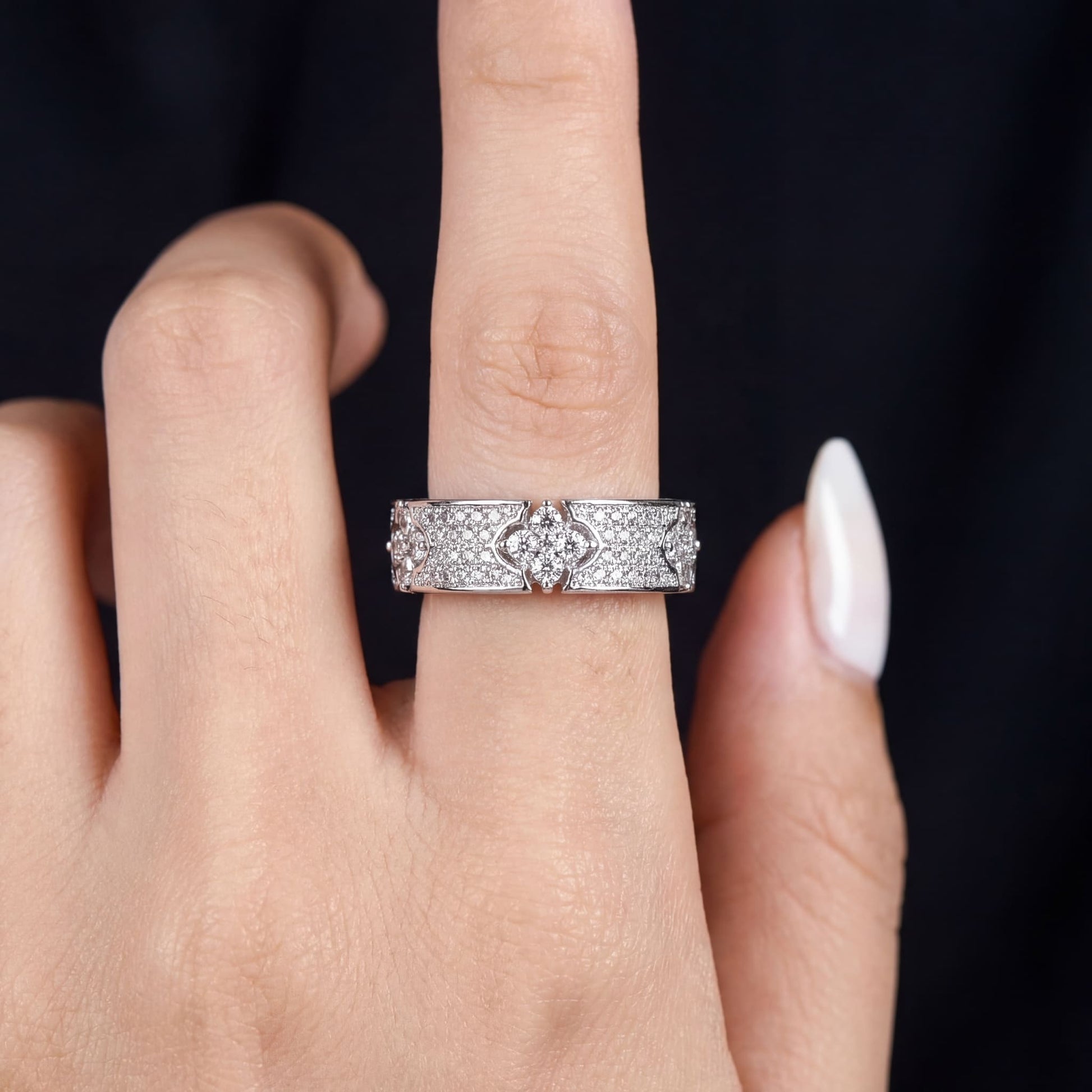 ICED OUT "CLOVER V2" RING - ICERAIN JEWELRY