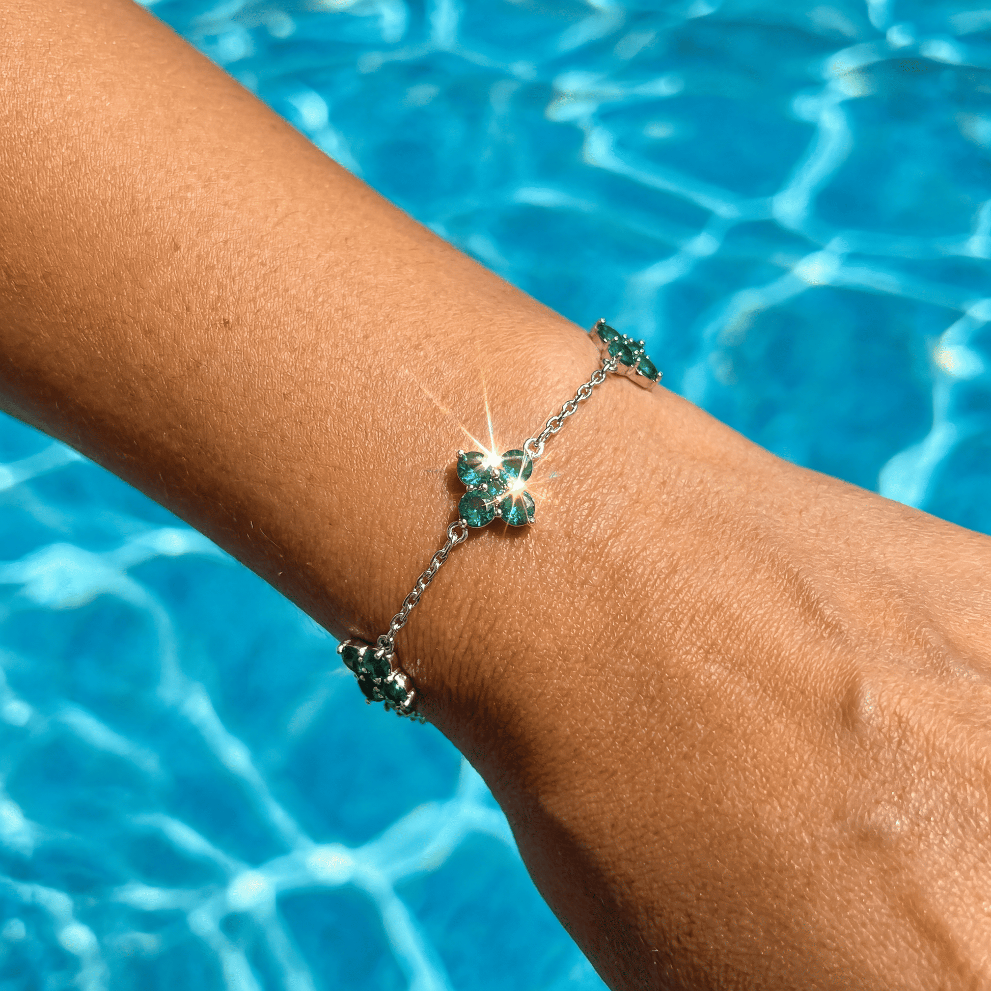 ICED OUT "GREEN CLOVER" ARMBAND - ICERAIN JEWELRY