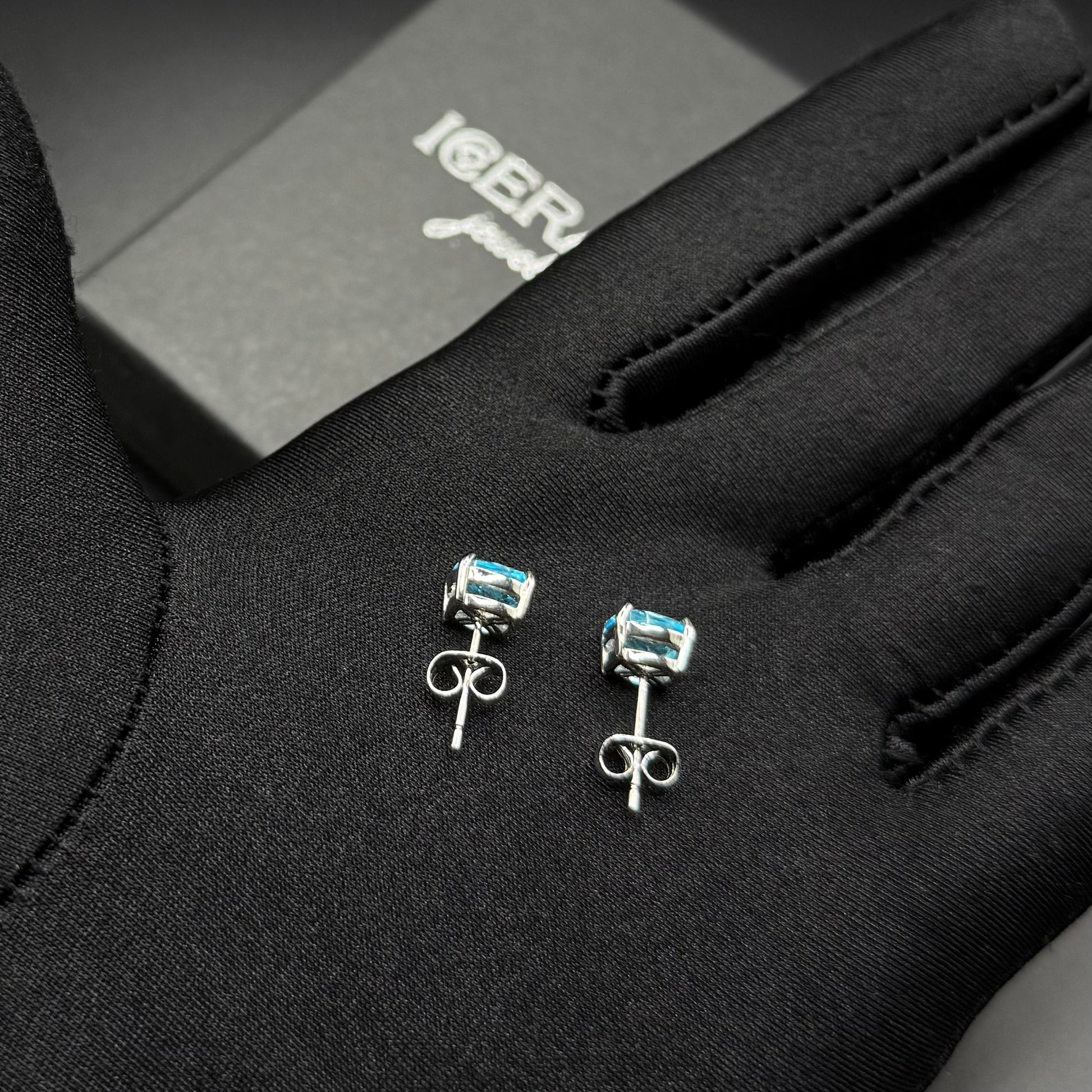 ICED OUT "SKYBLUE VERSAILLE" OHRRINGE - ICERAIN JEWELRY