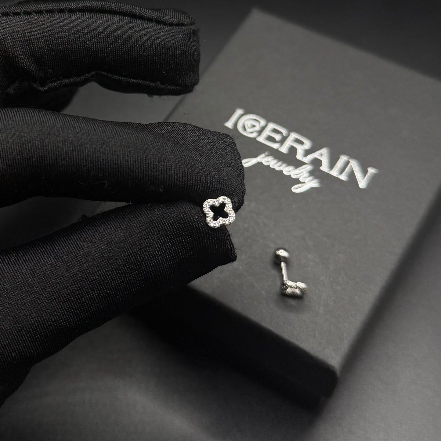 ICED OUT "CLOVER" OHRRINGE - ICERAIN JEWELRY