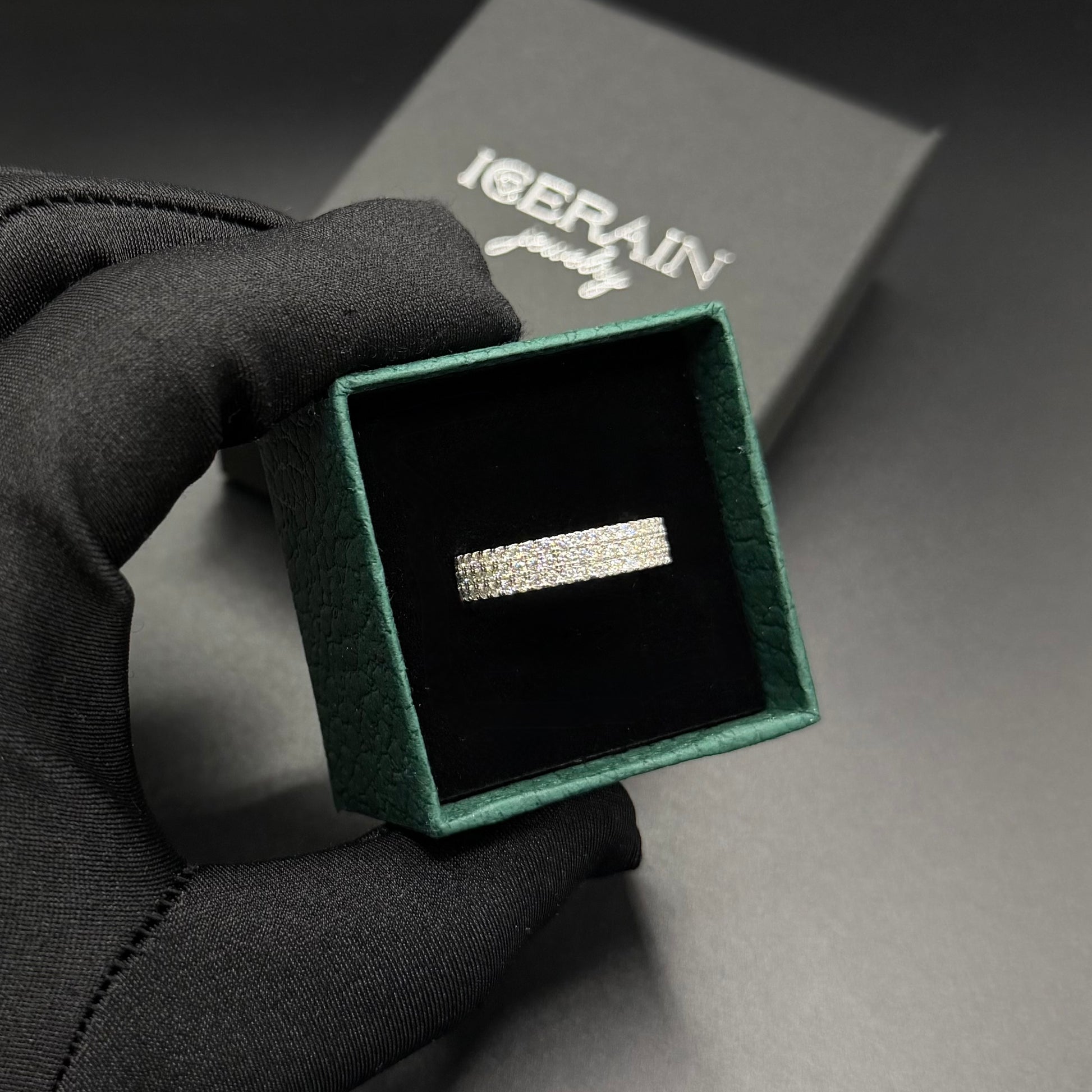 ICED OUT MOISSANITE "HASUNA" WEISSGOLD 925S SILVER RING - ICERAIN JEWELRY