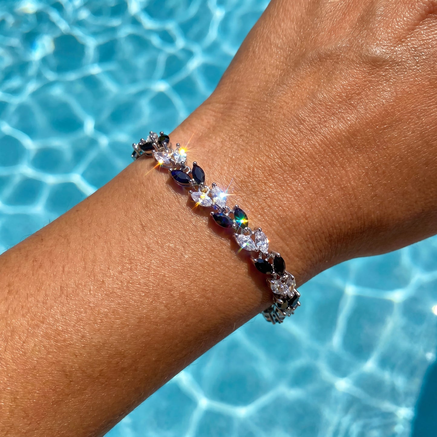 ICED OUT "FLOWER" ARMBAND - ICERAIN JEWELRY