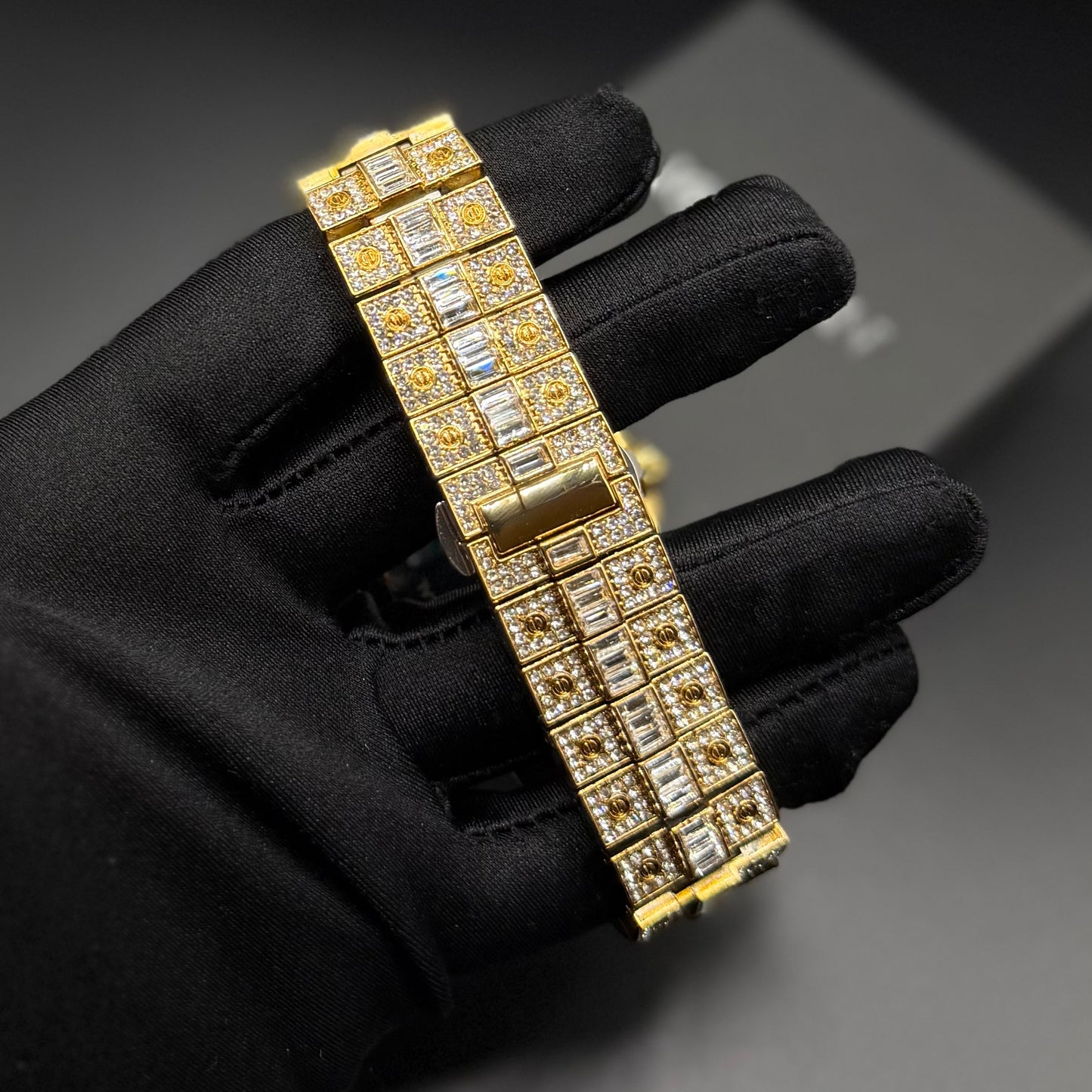 ICED OUT "PIAZZA V5" UHR - ICERAIN JEWELRY