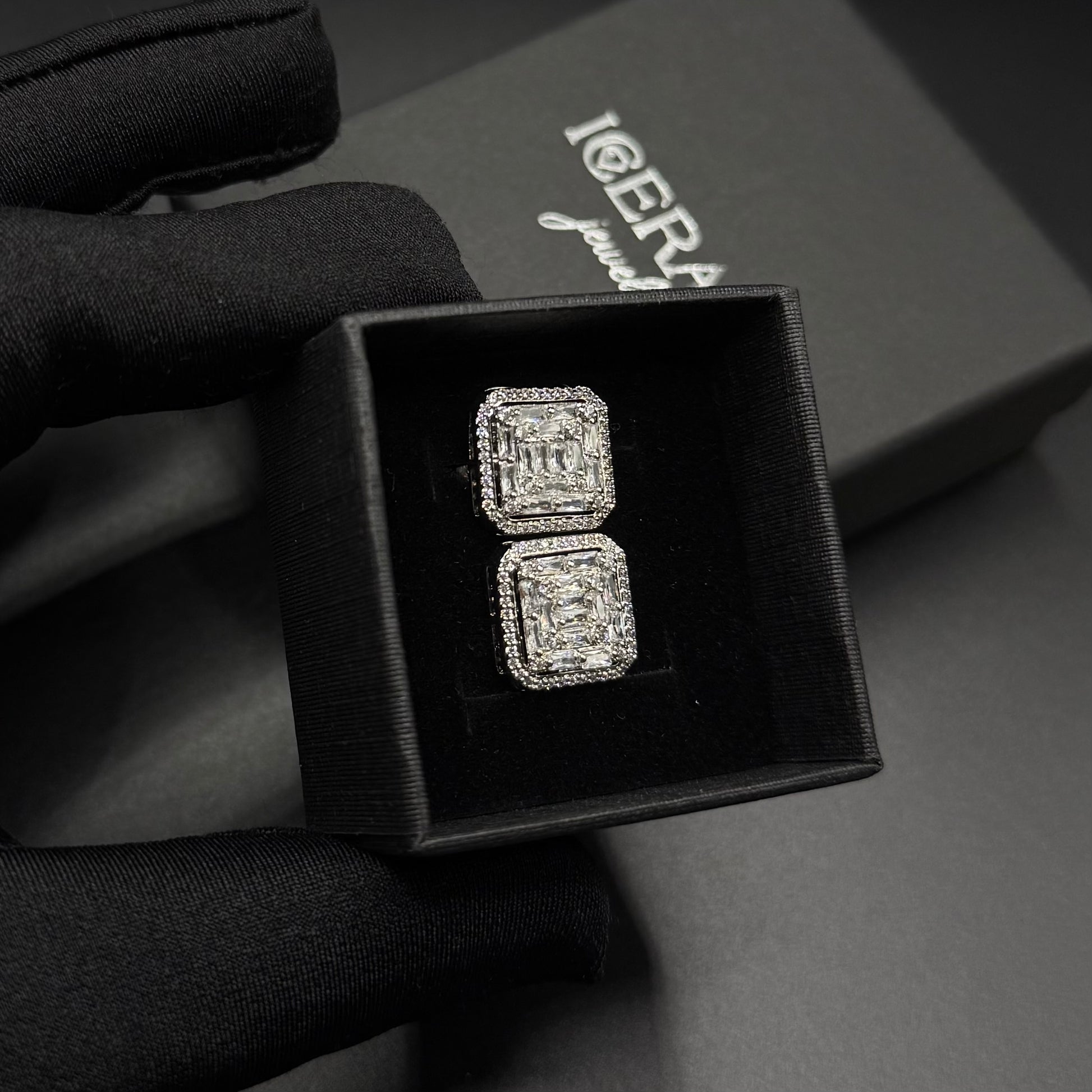 ICED OUT "SILVER PHANTASTICO" OHRRINGE - ICERAIN JEWELRY