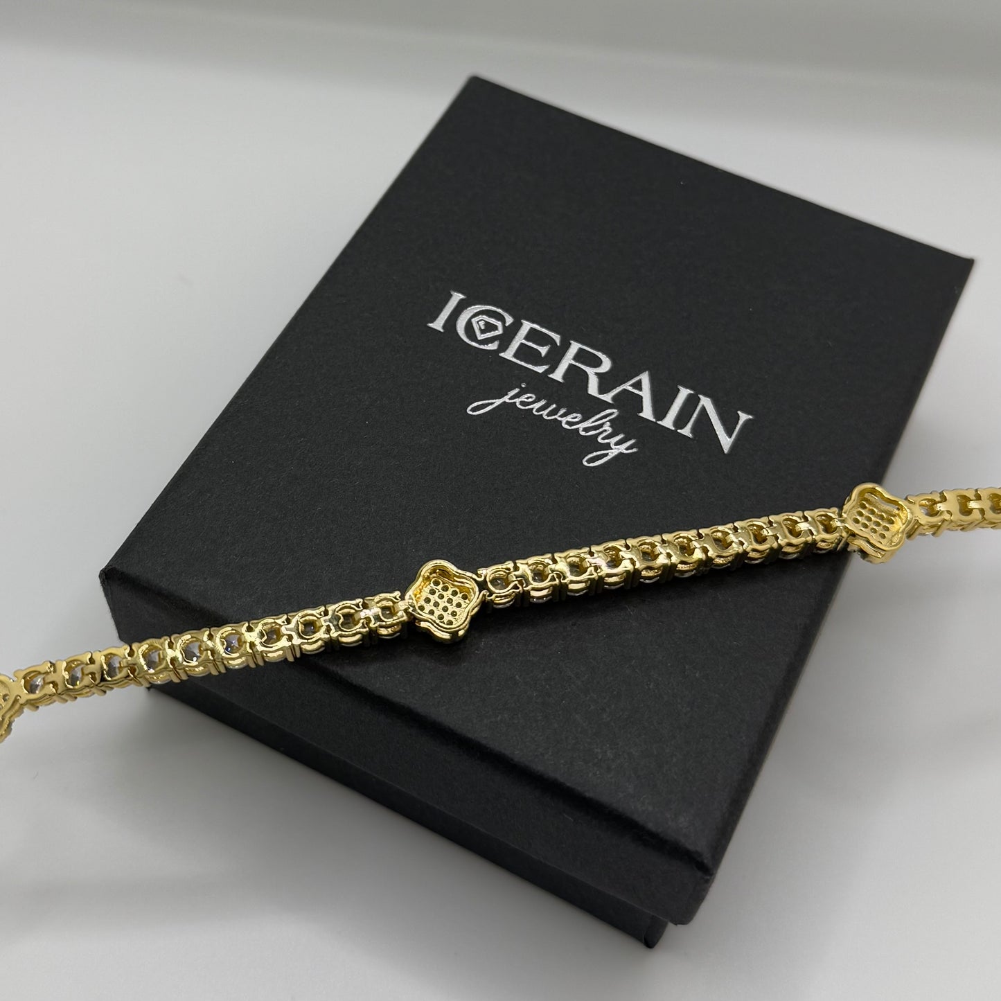 ICED OUT "GOLD CLOVER TENNIS" ARMBAND - ICERAIN JEWELRY