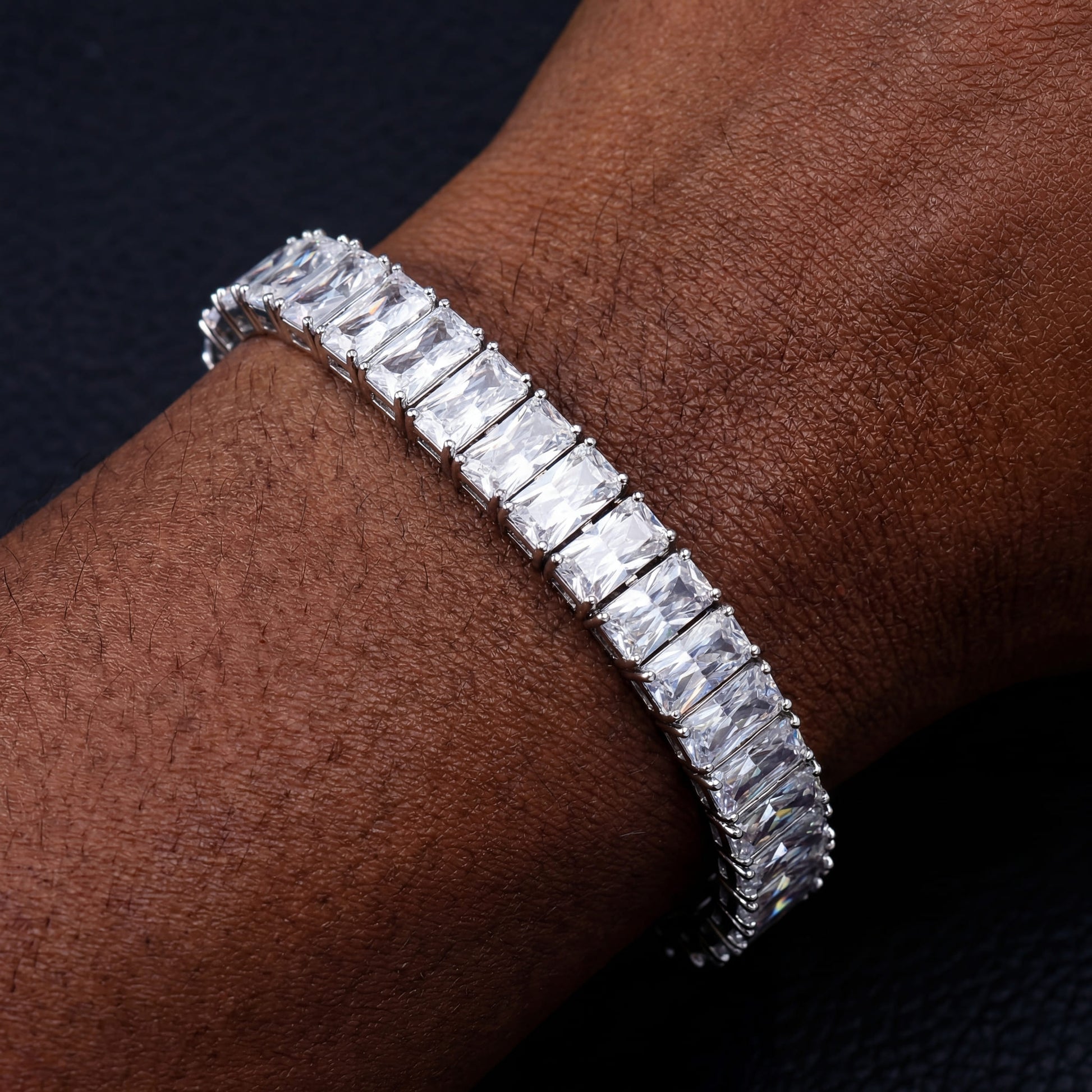 ICED OUT 10MM "SHINO" ARMBAND - ICERAIN JEWELRY