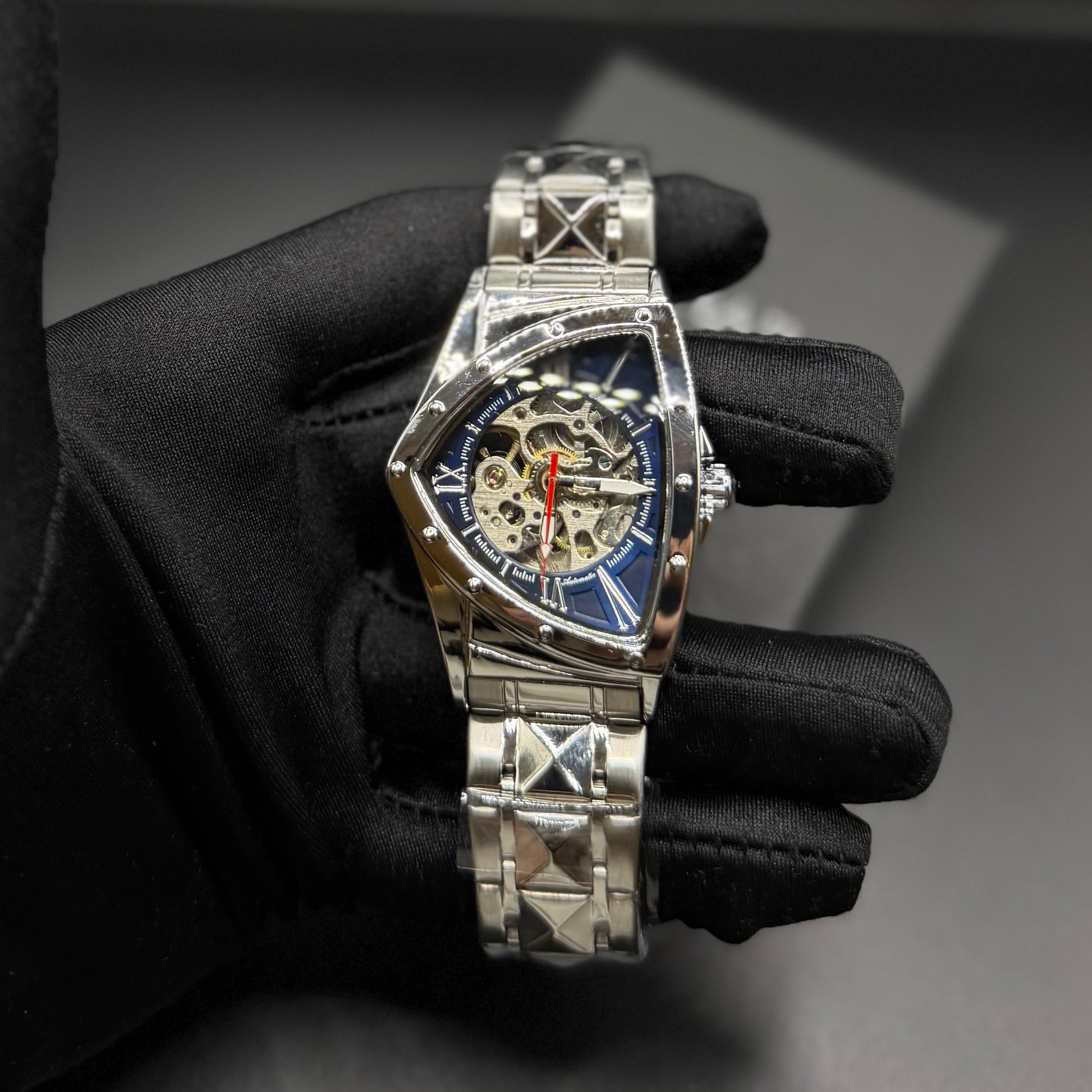 EDELSTAHL AUTOMATIK "TRIANGLAR V2" UHR - ICERAIN JEWELRY