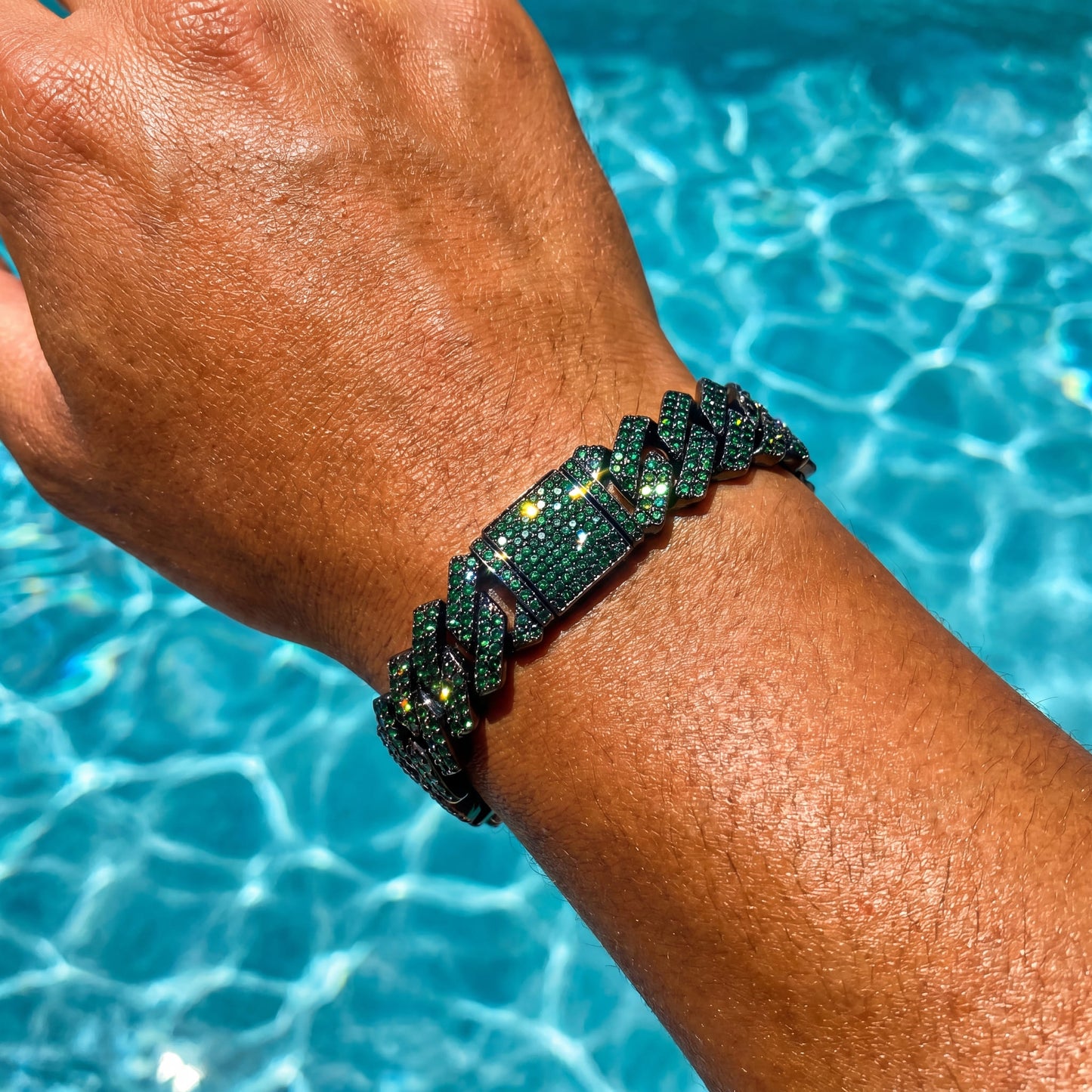 ICED OUT 14MM "GREEN PRONG CUBAN" ARMBAND [CLASSIC VERSION] - ICERAIN JEWELRY