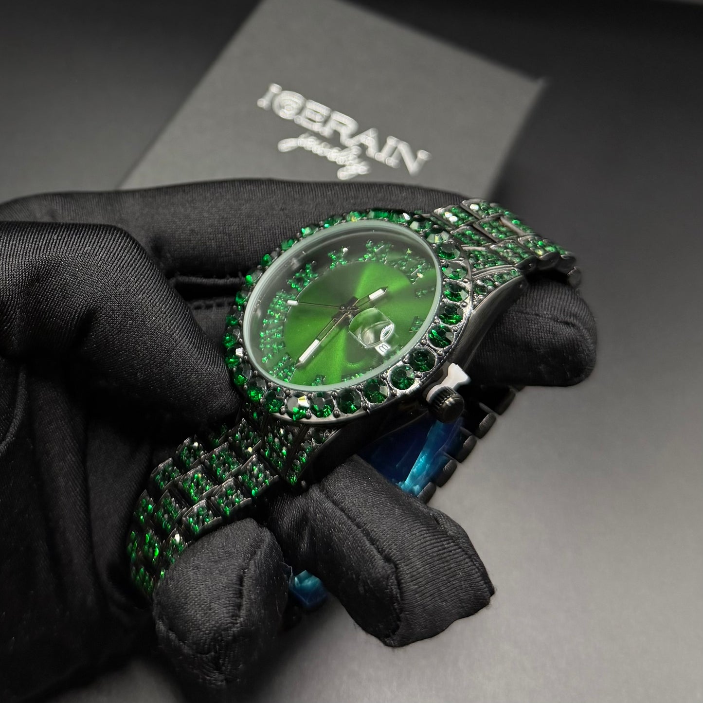 ICED OUT "REGINA V2" UHR - ICERAIN JEWELRY