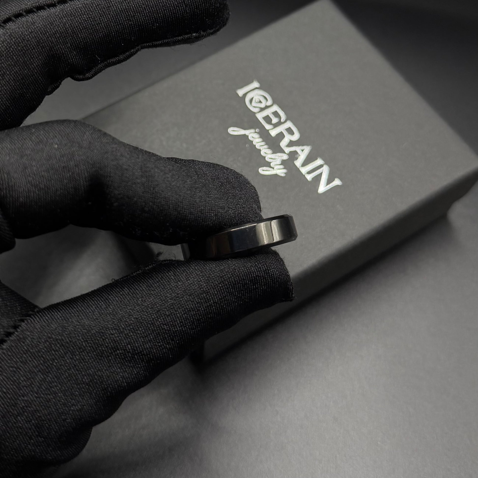EDELSTAHL "BLACK COMFORT" RING - ICERAIN JEWELRY