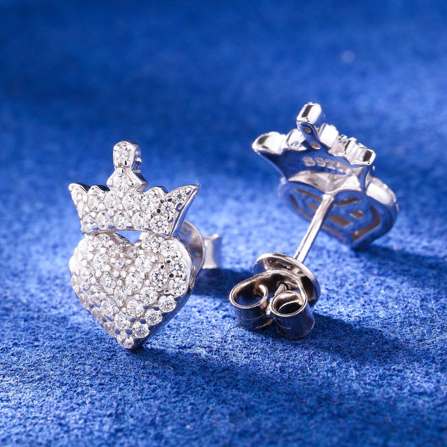 ICED OUT MOISSANITE "CROWN HEART" WEISSGOLD 925S SILVER OHRRINGE - ICERAIN JEWELRY