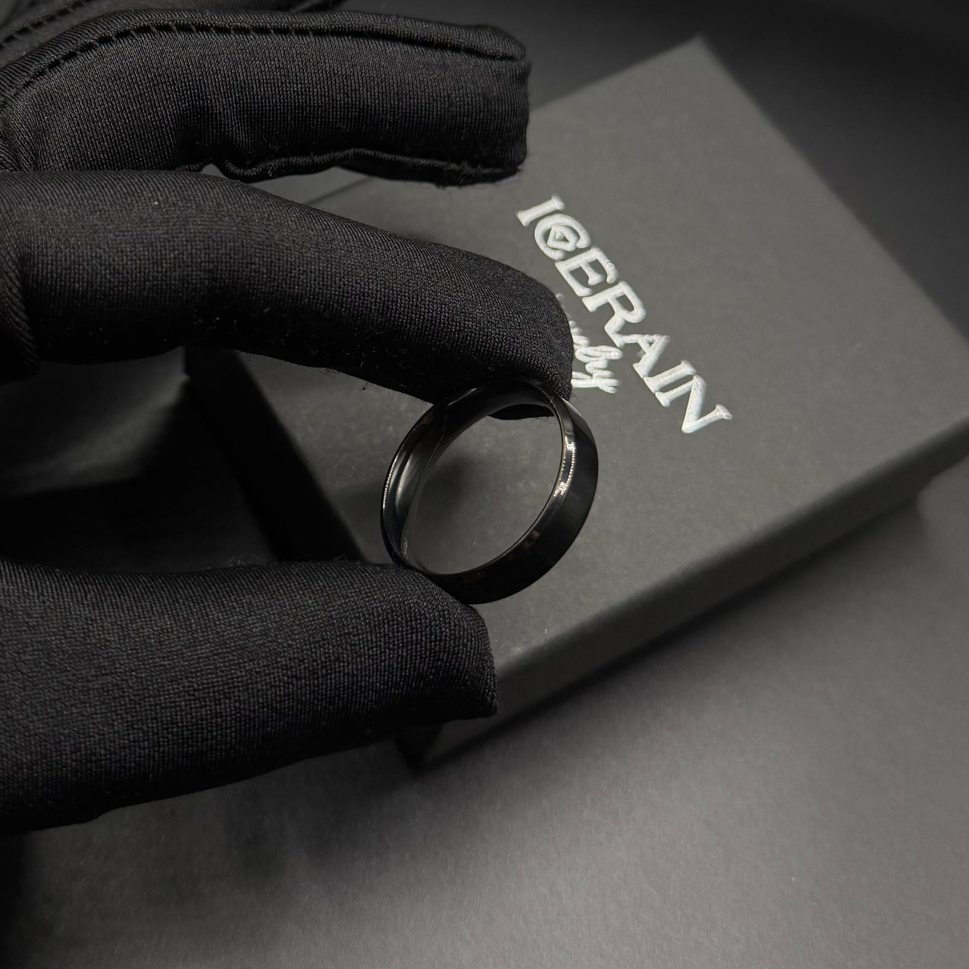 EDELSTAHL "BLACK COMFORT" RING - ICERAIN JEWELRY