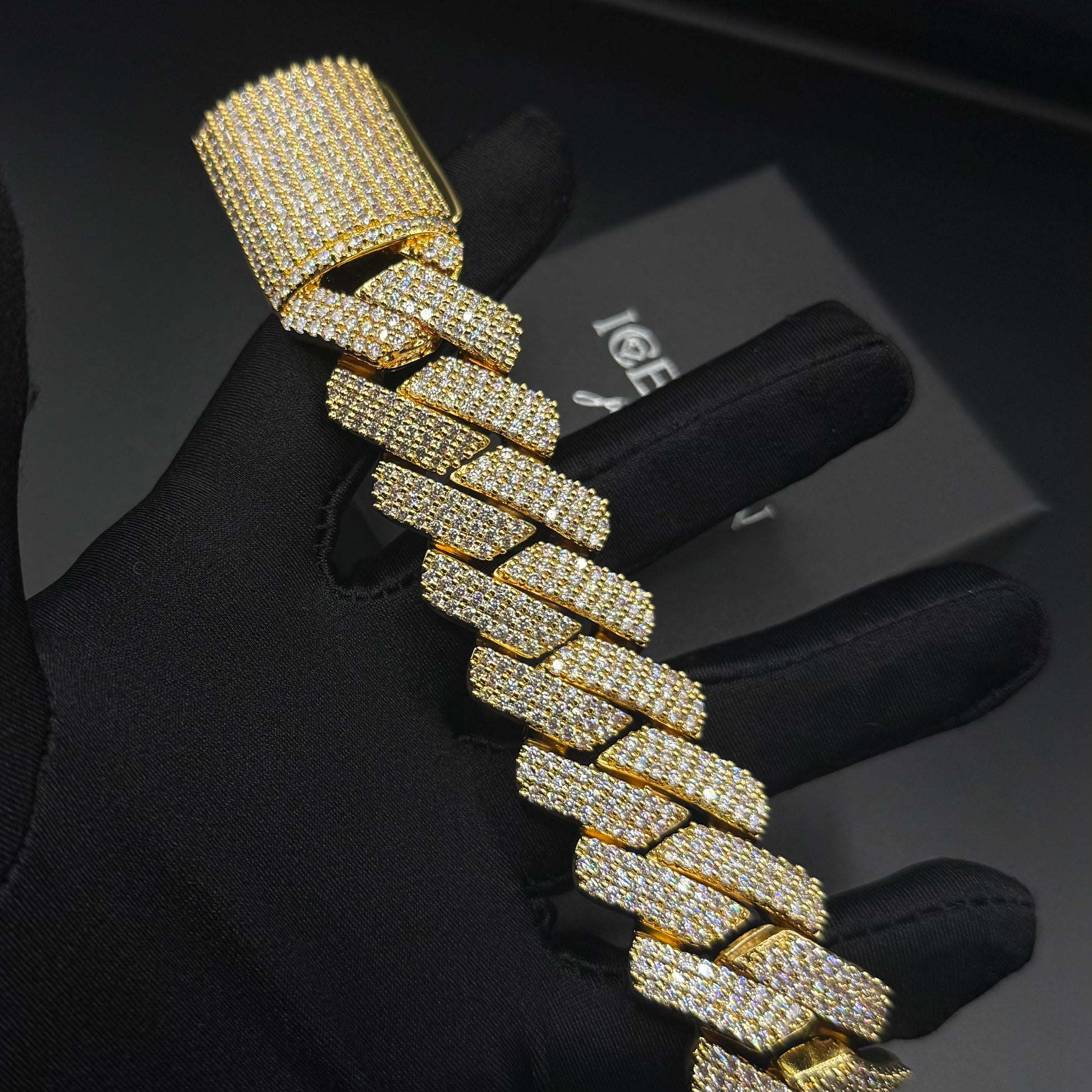 ICED OUT 25MM "GOLD PRONG CUBAN" ARMBAND - ICERAIN JEWELRY