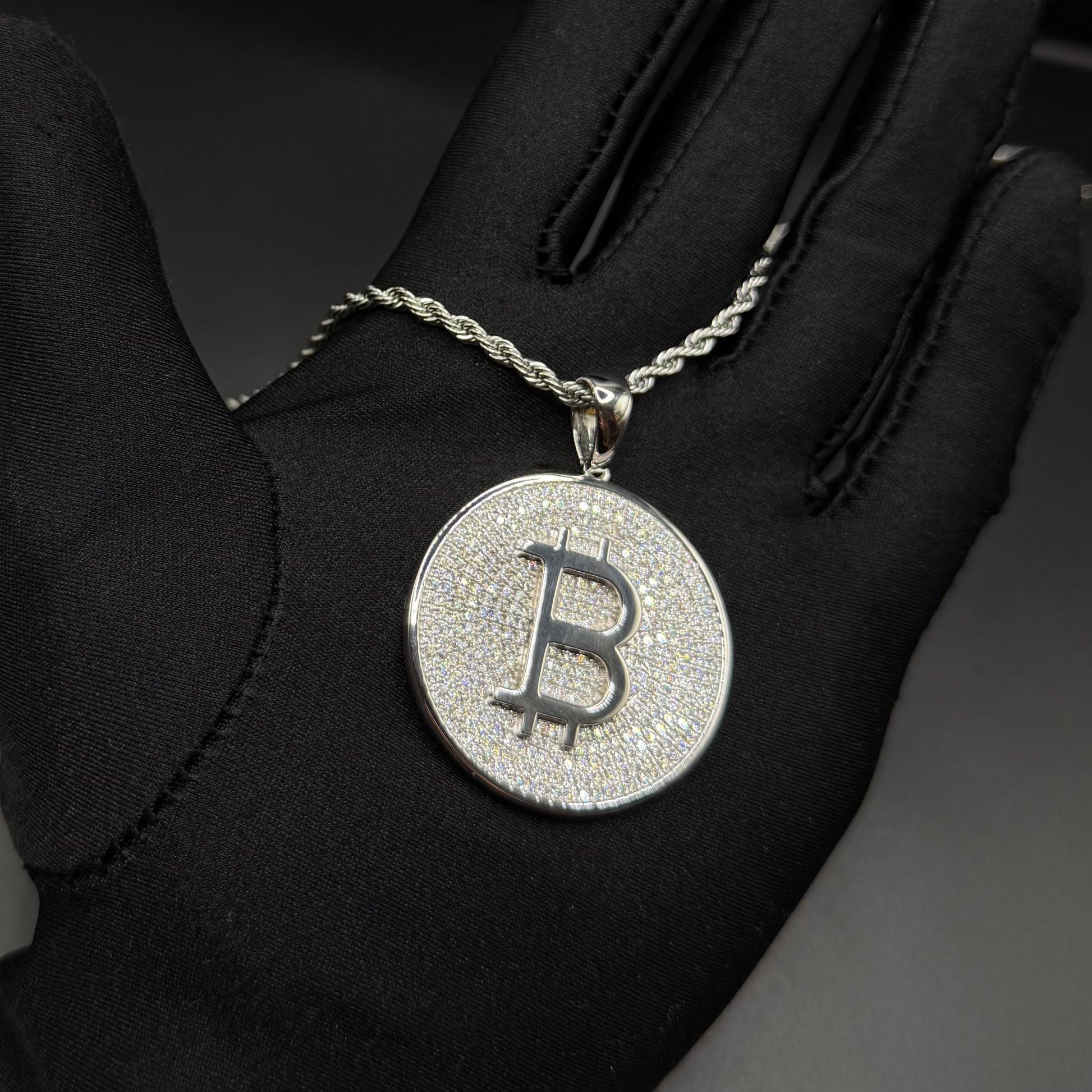 ICED OUT MOISSANITE "BITCOIN" WEISSGOLD 925S SILVER KETTE - ICERAIN JEWELRY