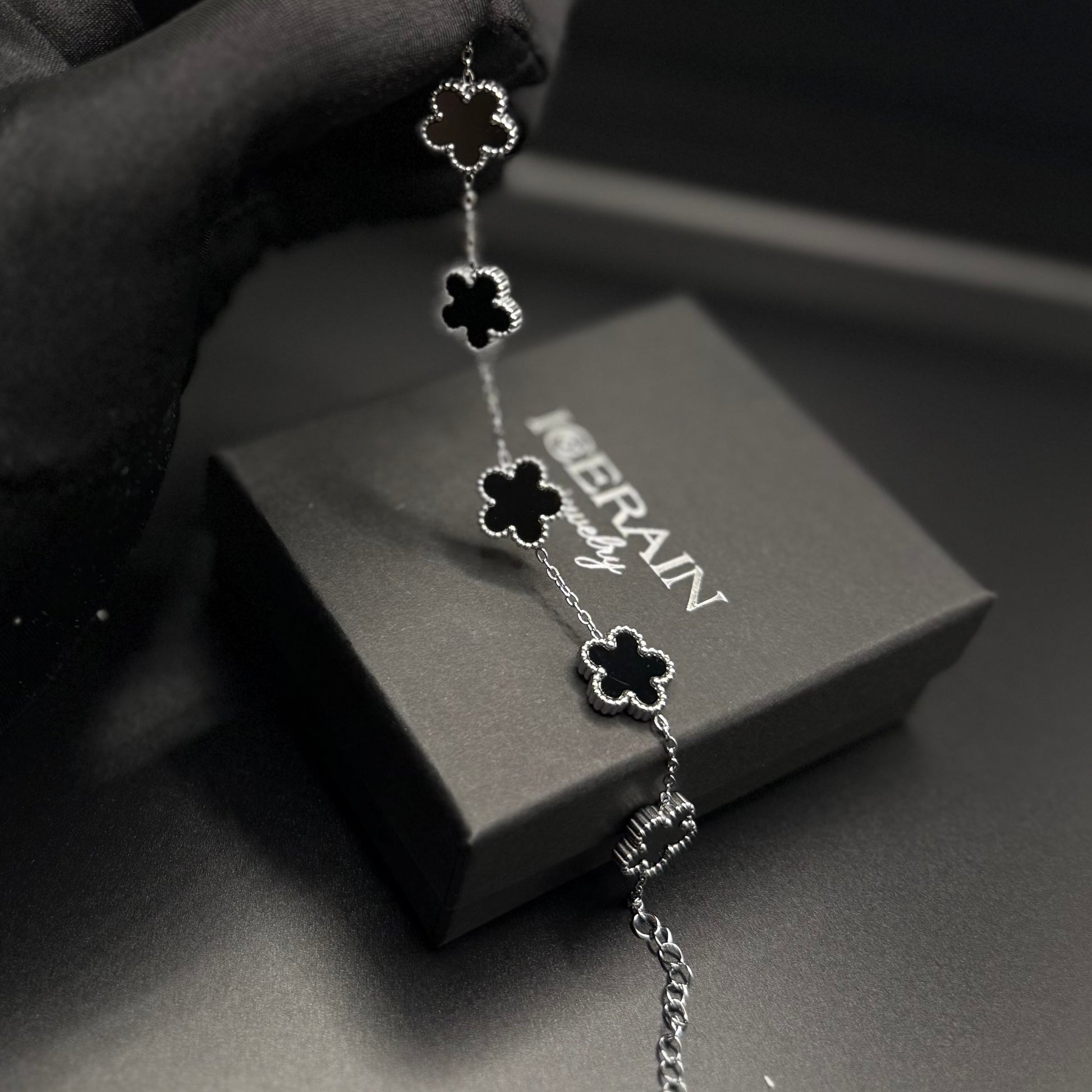 EDELSTAHL "CLOVER" ARMBAND - ICERAIN JEWELRY