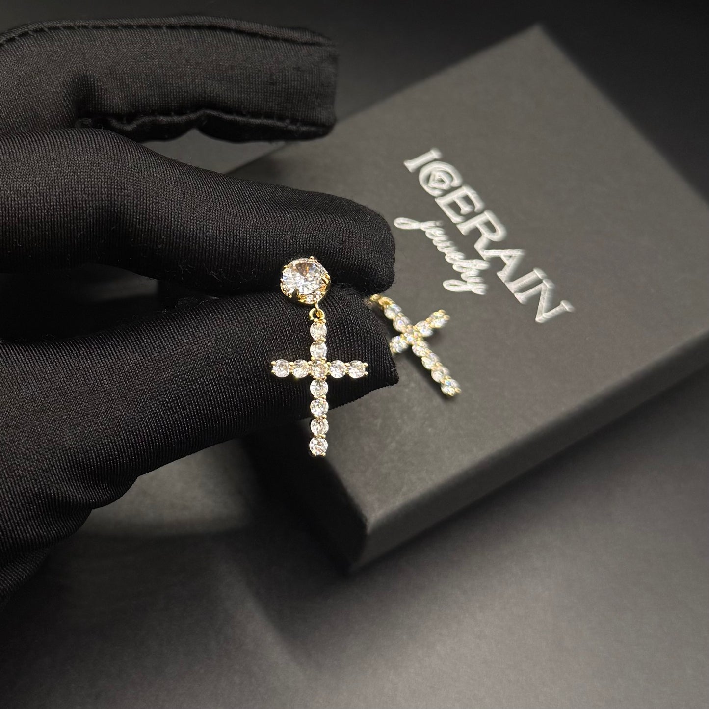 ICED OUT "GOLD LUXURY CROSS" OHRRINGE - ICERAIN JEWELRY