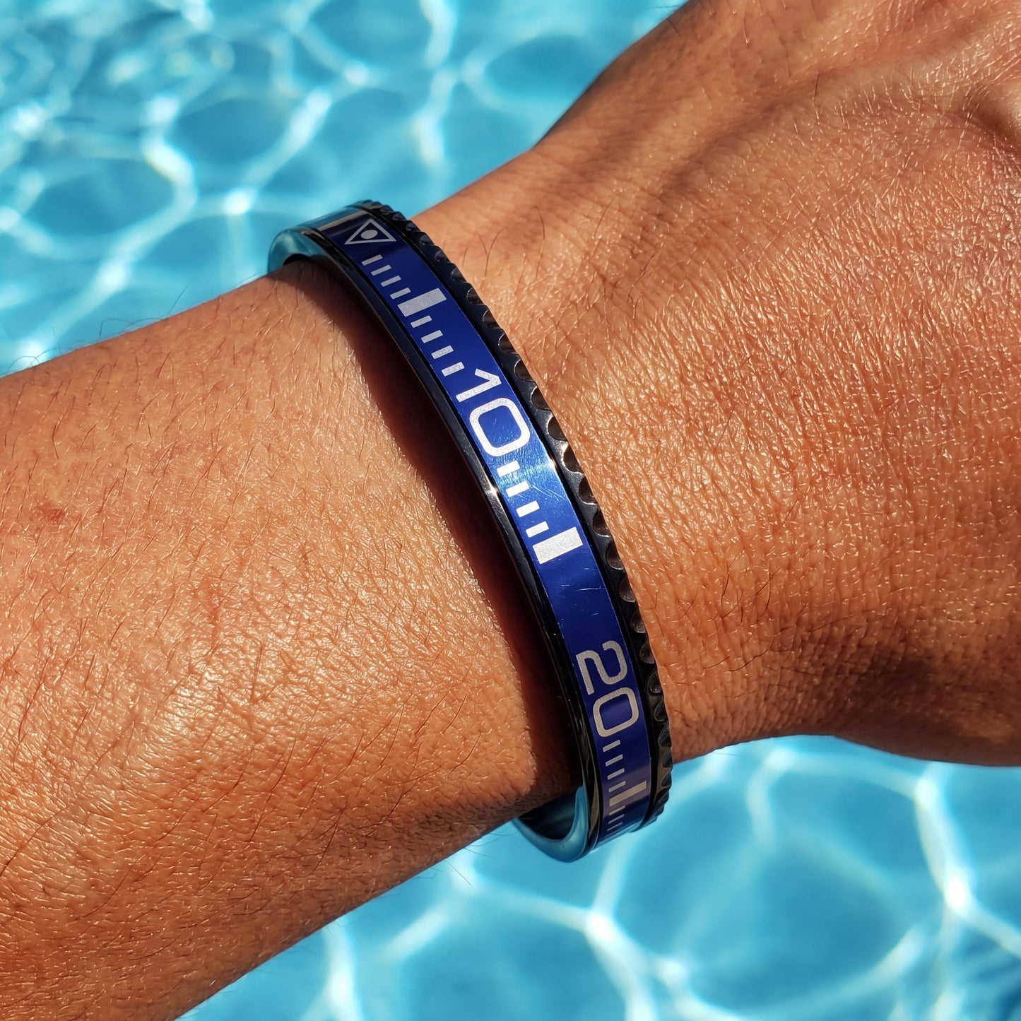 EDELSTAHL "ROLETTA" ARMREIF - ICERAIN JEWELRY