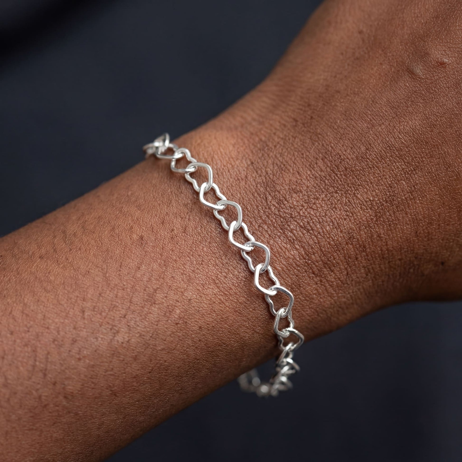 925S SILVER 5MM "HEART" ARMBAND - ICERAIN JEWELRY