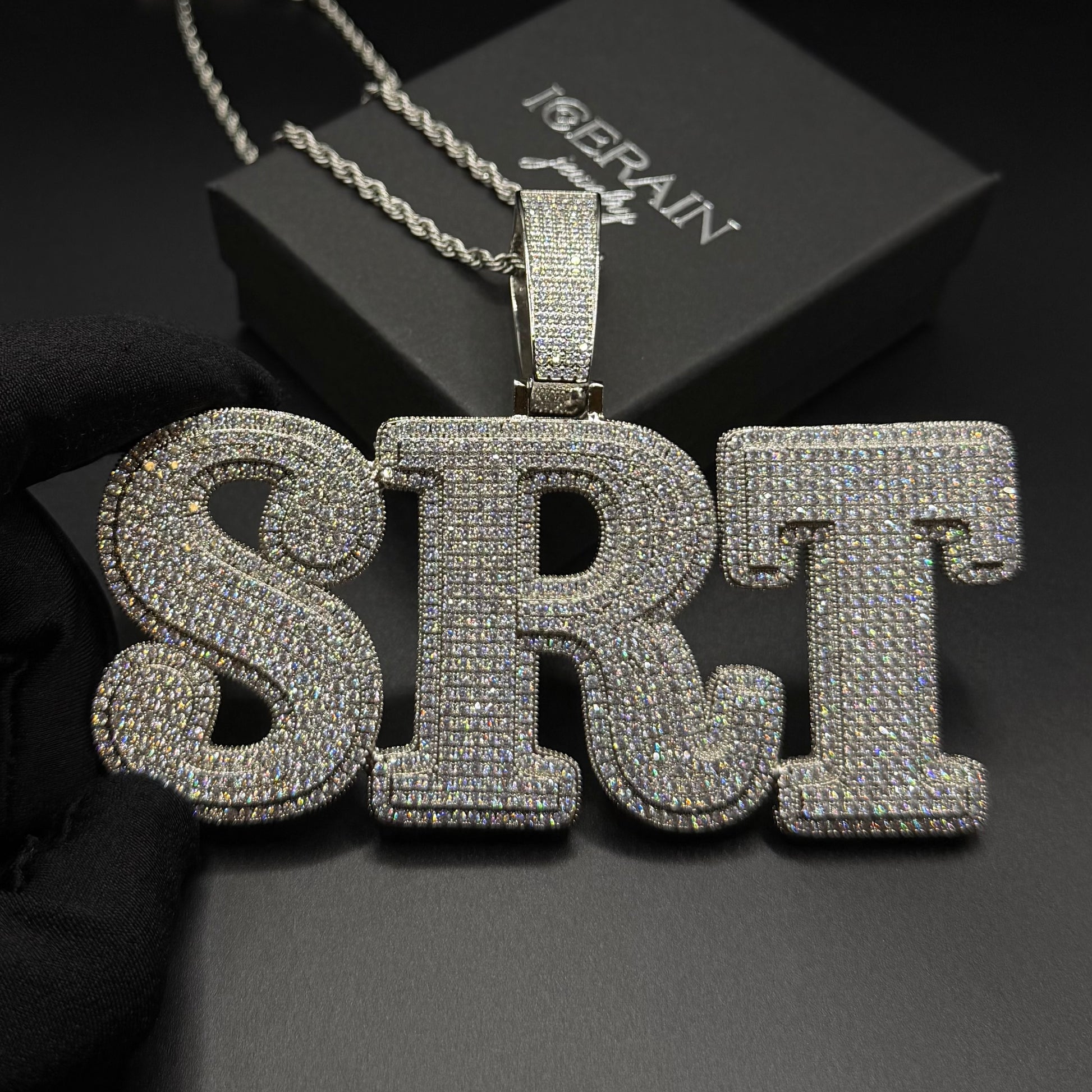 PERSONALISIERTE ICED OUT "FLEDYR" KETTE - ICERAIN JEWELRY