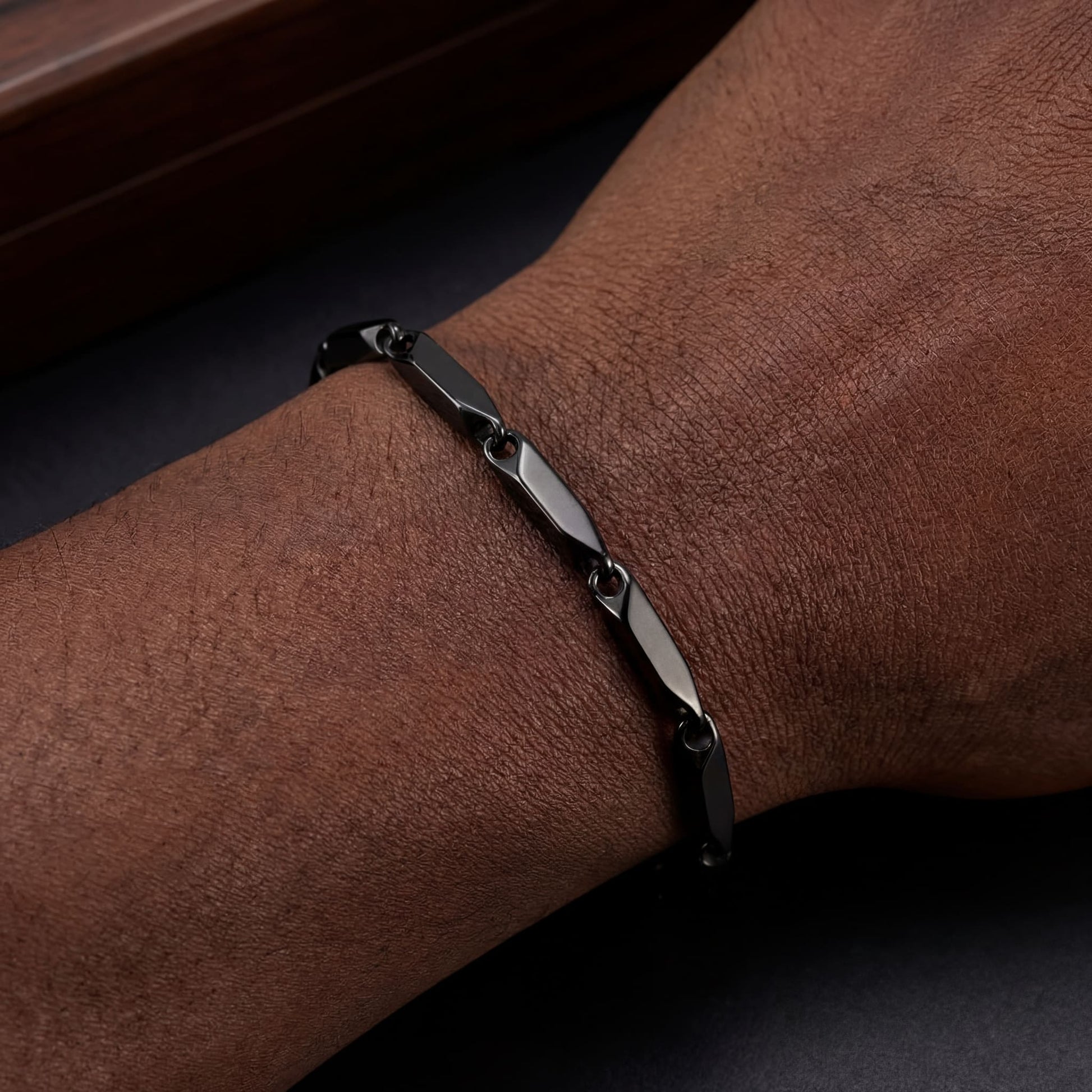 EDELSTAHL 4MM "BLACK PARONI" ARMBAND - ICERAIN JEWELRY