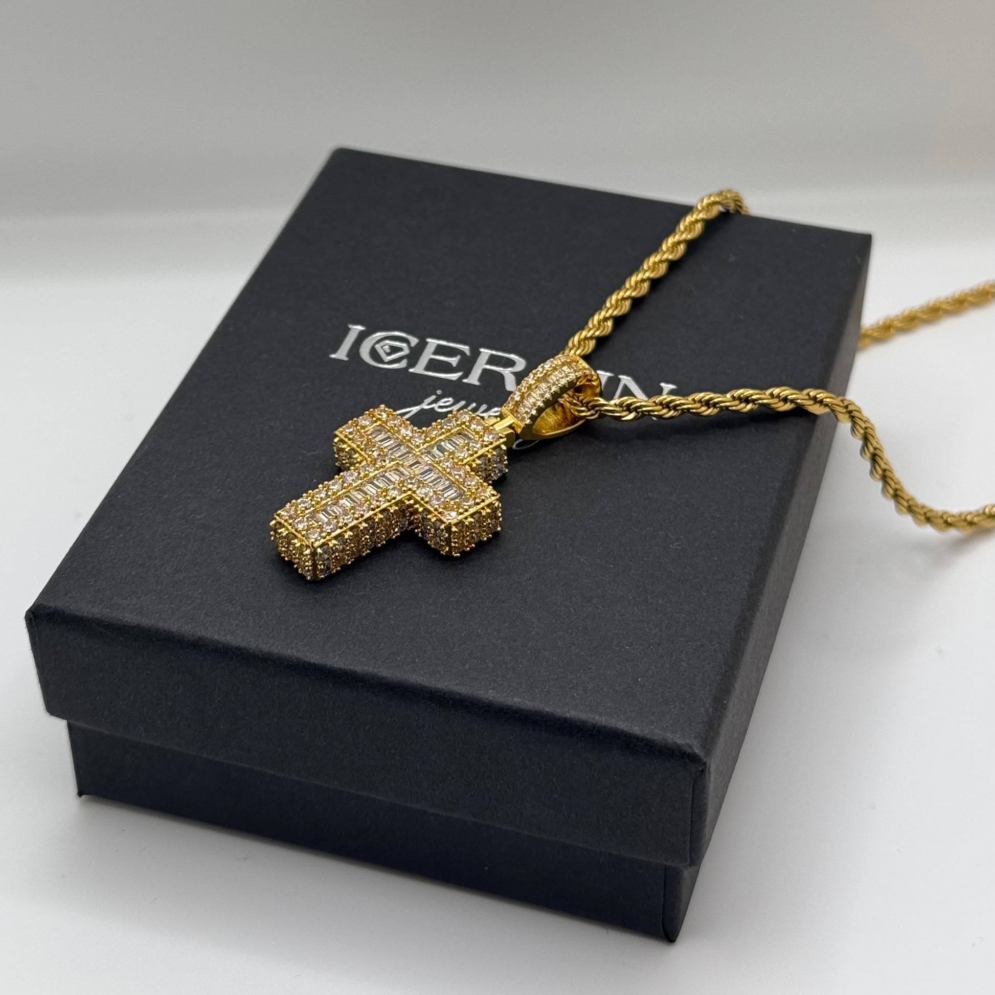 Luxus Iced Out "Cross V5" Kette - ICERAIN JEWELRY