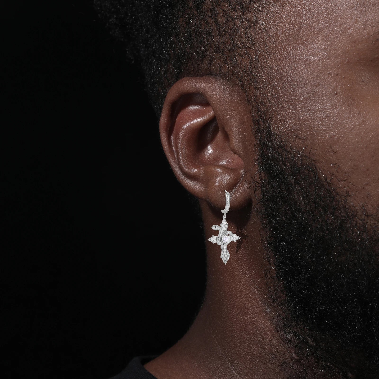 ICED OUT MOISSANITE "VIPER CROSS" WEISSGOLD 925S SILVER OHRRINGE - ICERAIN JEWELRY